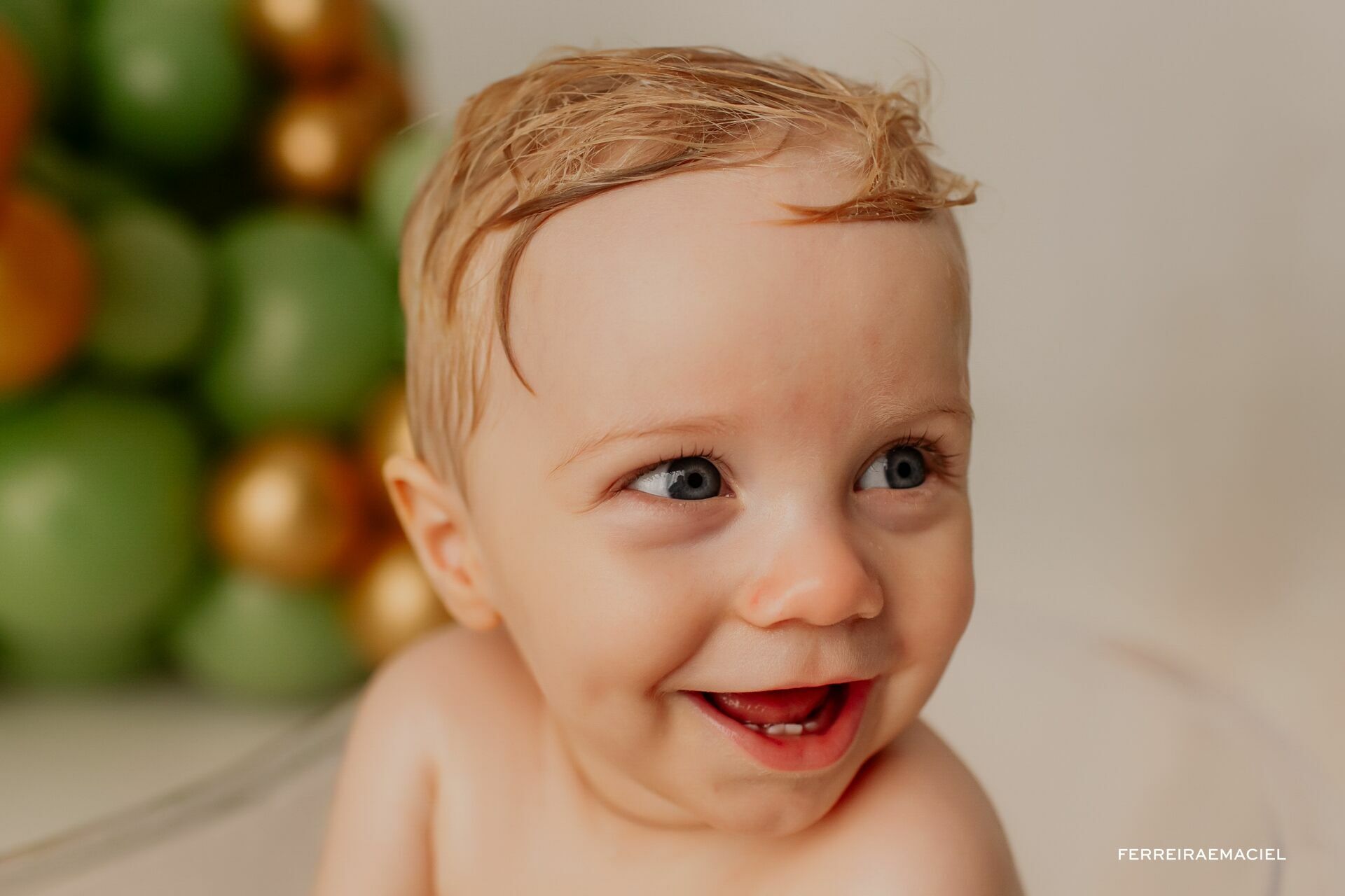 Foto Ensaio Smash the Cake em Estúdio - Augusto - 1 Ano - Fotografia Infantil Profissional - Araranguá - SC Foto Ensaio Smash the Cake em Estúdio - Augusto - 1 Ano - Fotografia Infantil Profissional - Araranguá - SC - Imagem 23