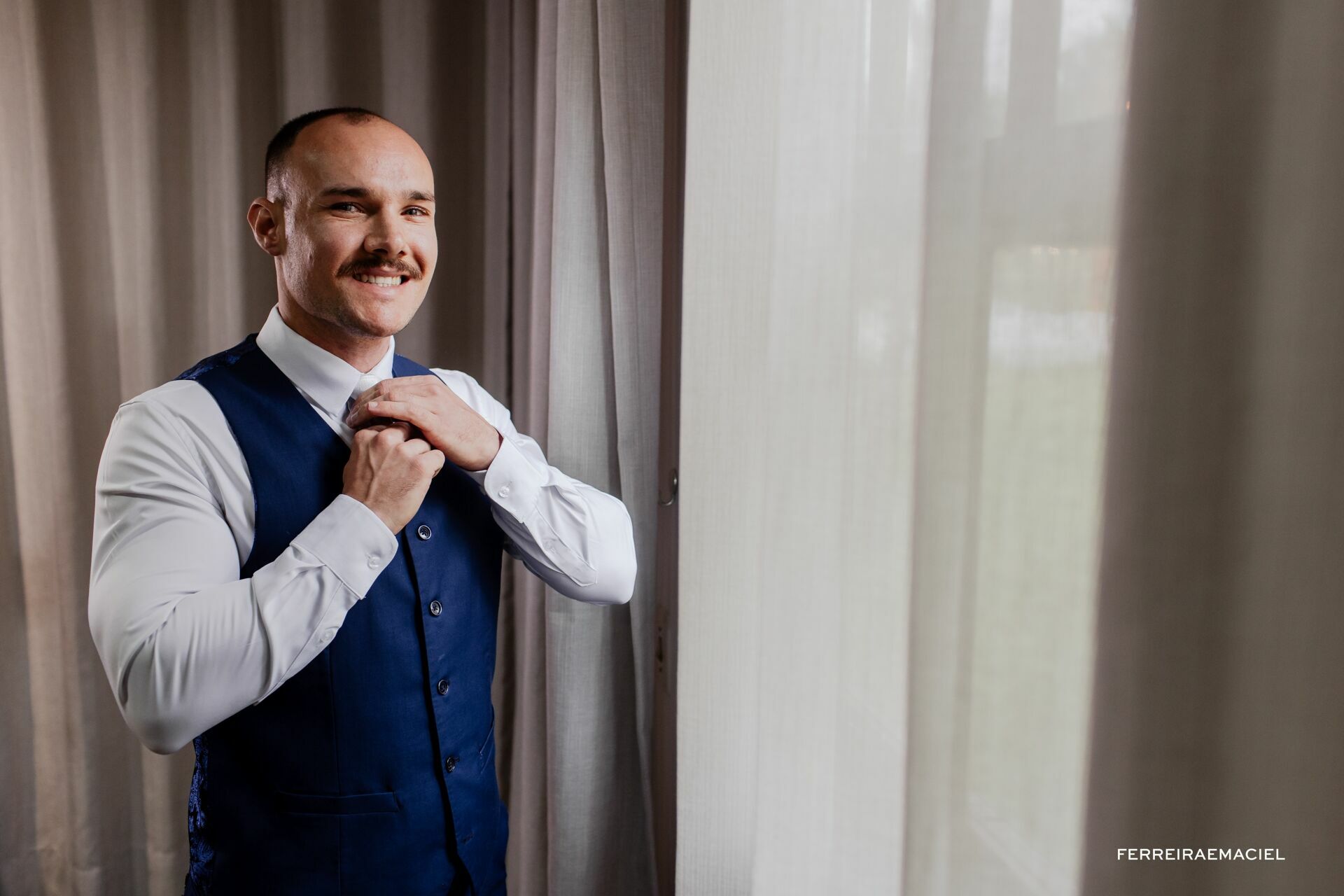 Foto Elopement Wedding - Sabrina e Matheus - Fotografia Profissional de Casamento - Sítio Girabas - Morro do Soares - Ermo - Araranguá - Sombrio - Turvo - Criciúma - SC Foto Elopement Wedding - Sabrina e Matheus - Fotografia Profissional de Casamento - Sítio Girabas - Morro do Soares - Ermo - Araranguá - Sombrio - Turvo - Criciúma - SC - Imagem 20