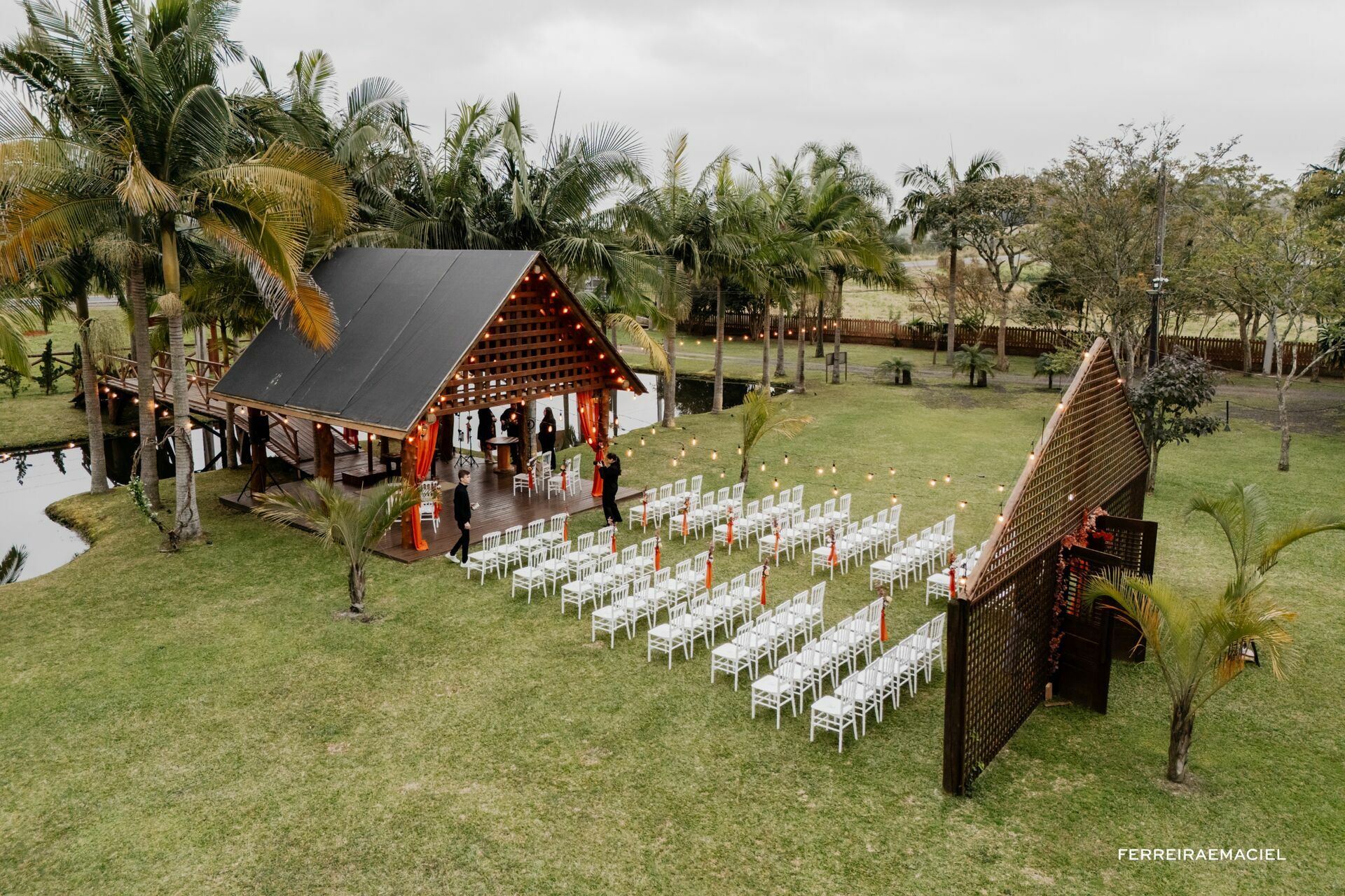 Foto Elopement Wedding - Sabrina e Matheus - Fotografia Profissional de Casamento - Sítio Girabas - Morro do Soares - Ermo - Araranguá - Sombrio - Turvo - Criciúma - SC Foto Elopement Wedding - Sabrina e Matheus - Fotografia Profissional de Casamento - Sítio Girabas - Morro do Soares - Ermo - Araranguá - Sombrio - Turvo - Criciúma - SC - Imagem 34