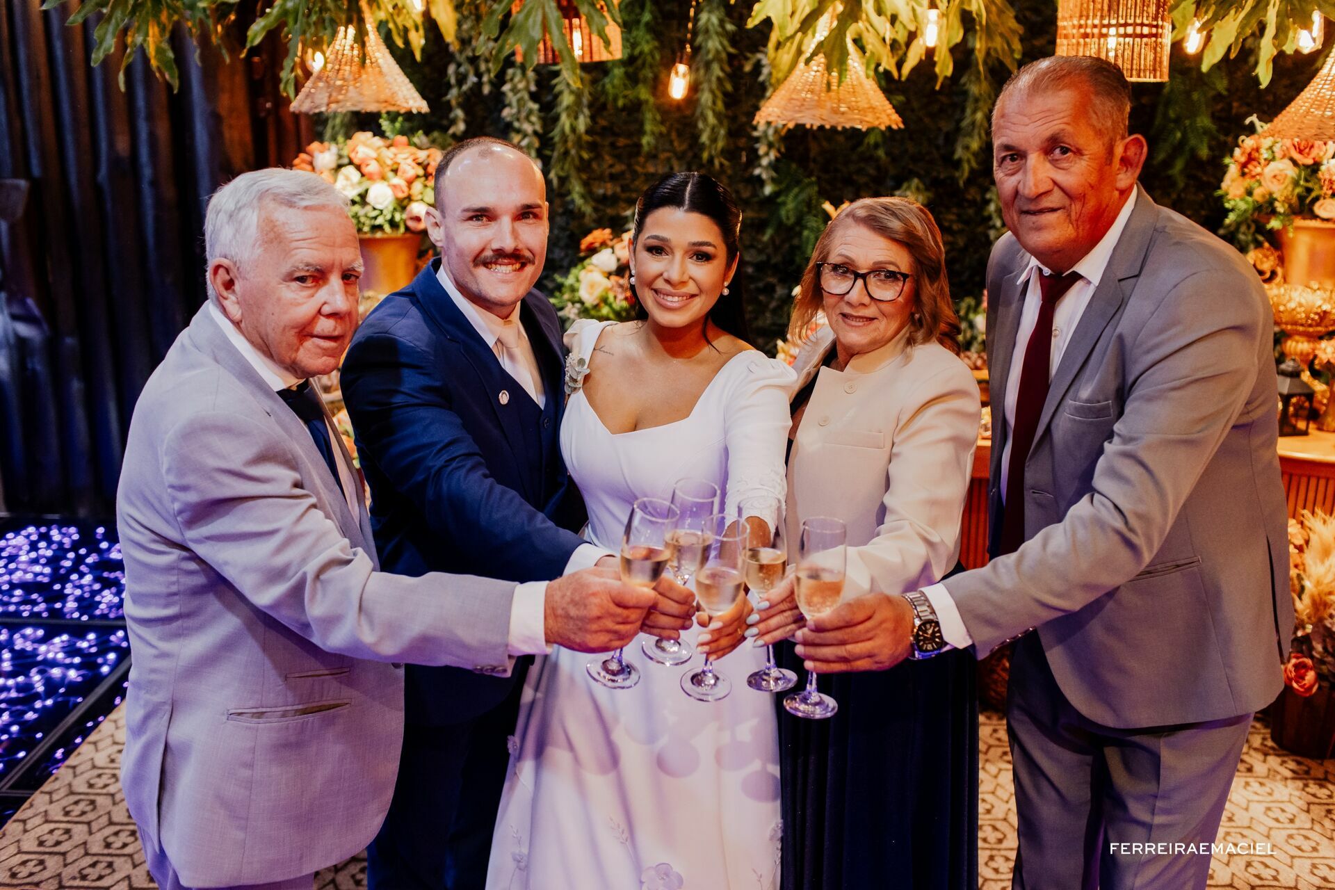 Foto Elopement Wedding - Sabrina e Matheus - Fotografia Profissional de Casamento - Sítio Girabas - Morro do Soares - Ermo - Araranguá - Sombrio - Turvo - Criciúma - SC Foto Elopement Wedding - Sabrina e Matheus - Fotografia Profissional de Casamento - Sítio Girabas - Morro do Soares - Ermo - Araranguá - Sombrio - Turvo - Criciúma - SC - Imagem 97
