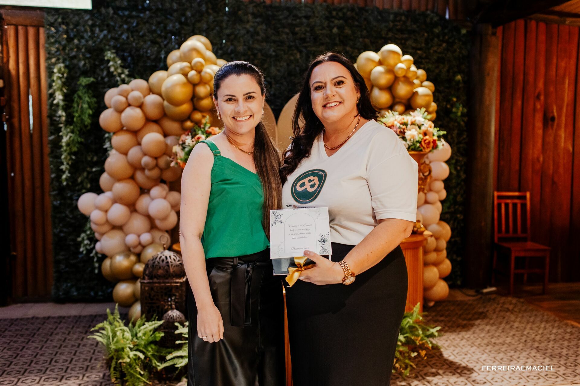 Foto Cobertura Fotográfica de Evento Corporativo - Café e Conexões - Fornecedores de Casamento - Sítio Girabas - Araranguá - SC Foto Cobertura Fotográfica de Evento Corporativo - Café e Conexões - Fornecedores de Casamento - Sítio Girabas - Araranguá - SC - Imagem 32