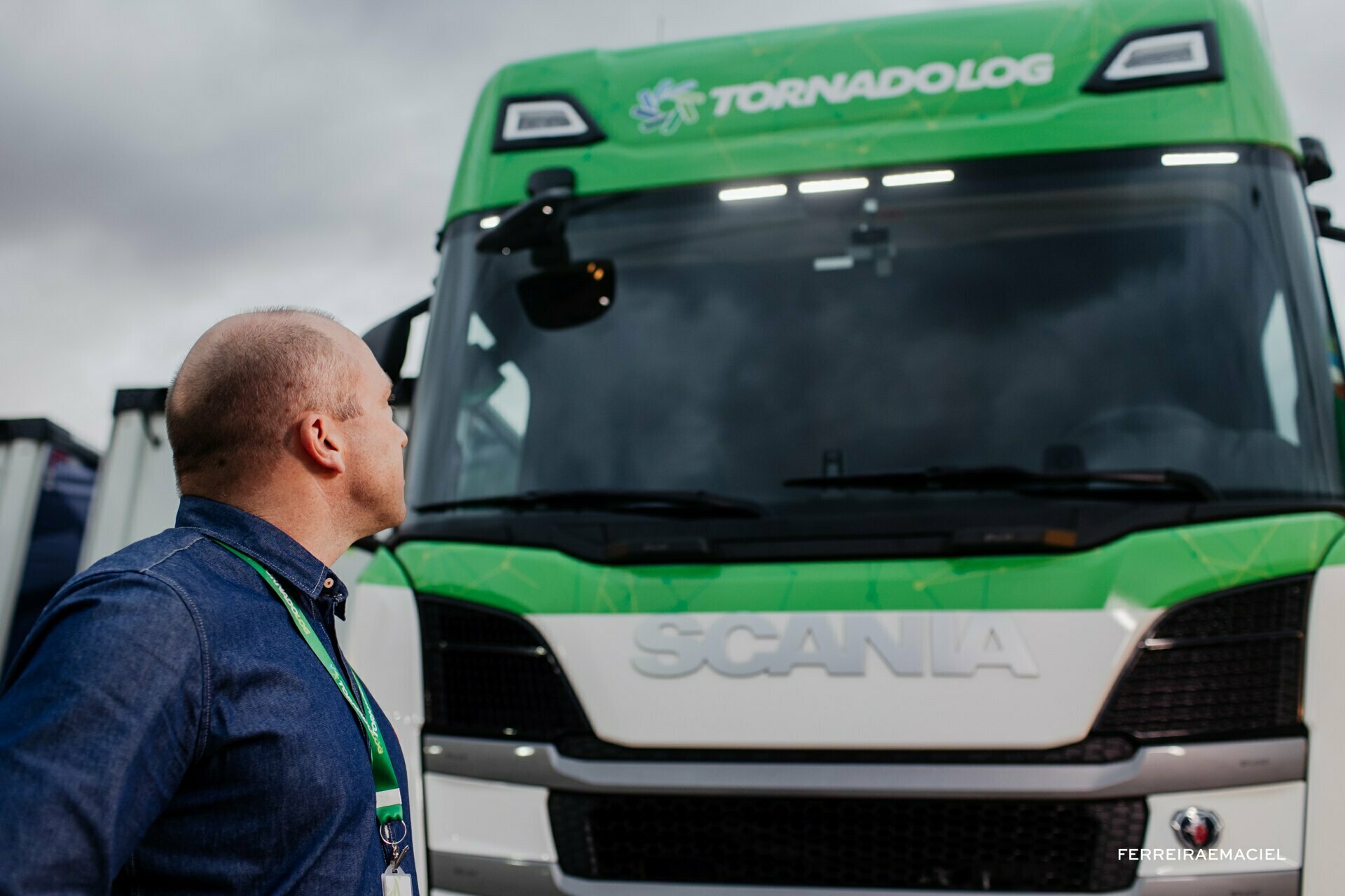 Fotografia Publicitária de Frota Scania Locação - Super - TornadoLog - Biguaçu - SC