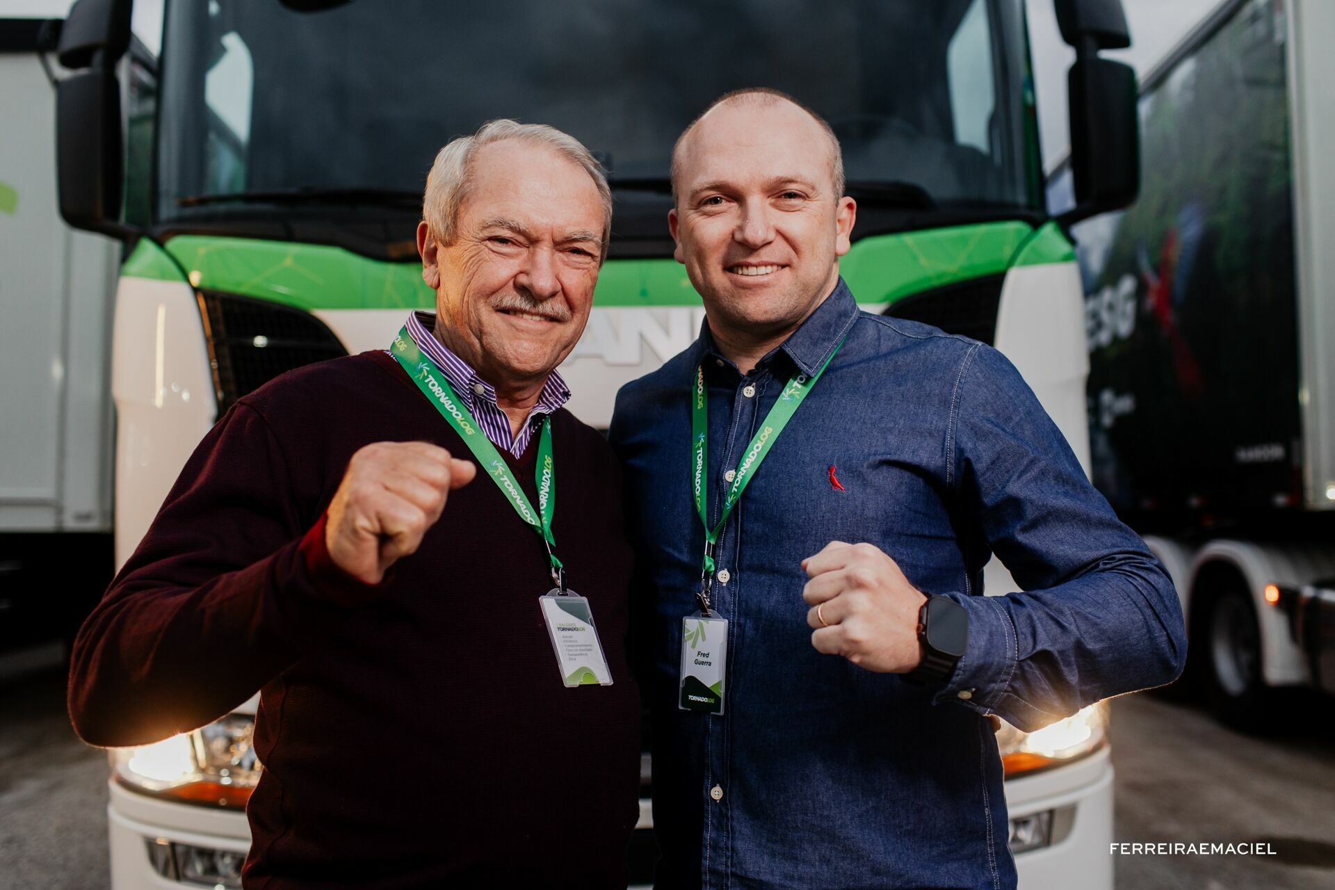 Foto Fotografia Publicitária de Frota Scania Locação - Super - TornadoLog - Biguaçu - SC Foto Fotografia Publicitária de Frota Scania Locação - Super - TornadoLog - Biguaçu - SC - Imagem 39