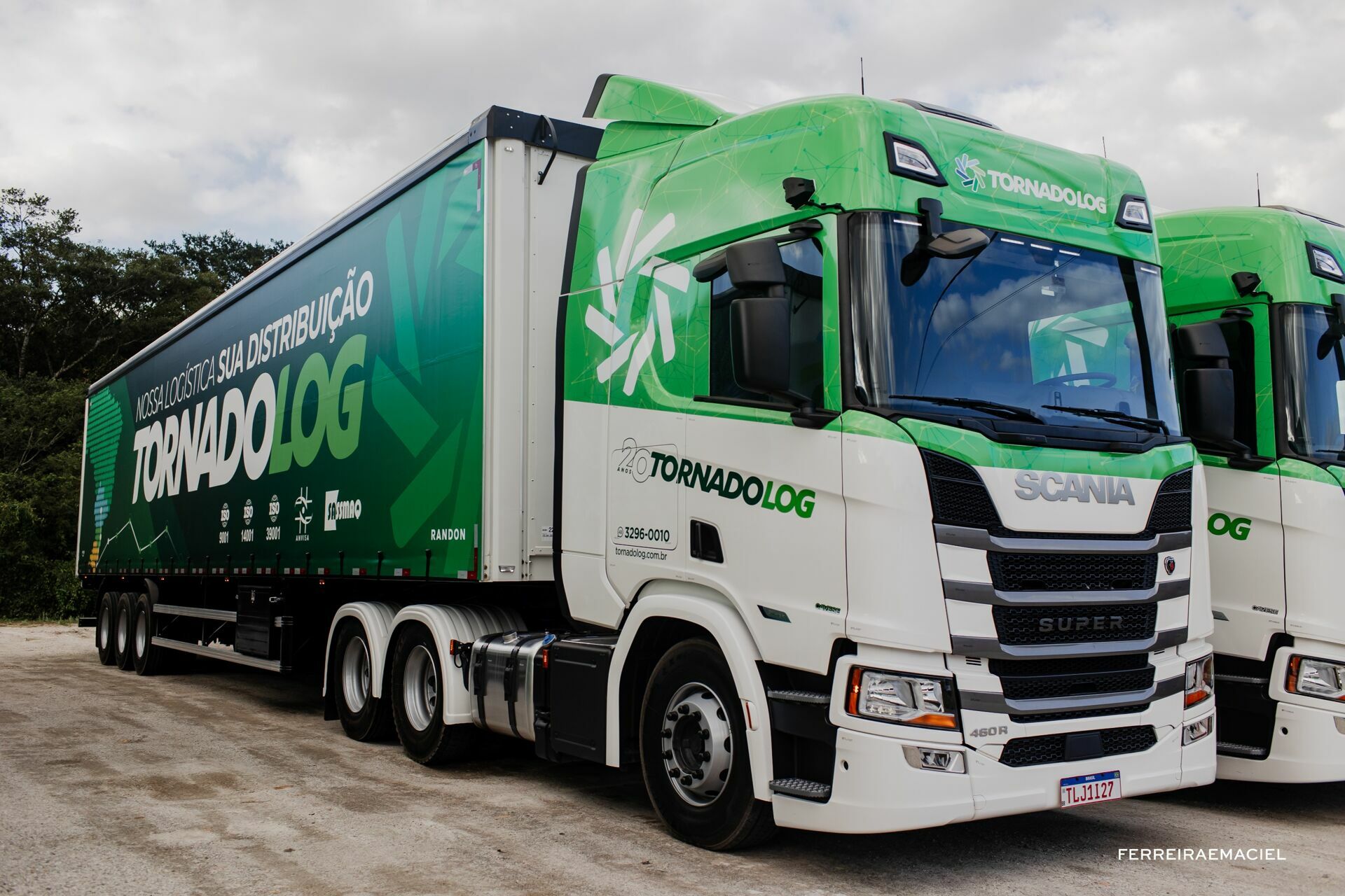Foto Fotografia Publicitária de Frota Scania Locação - Super - TornadoLog - Biguaçu - SC Foto Fotografia Publicitária de Frota Scania Locação - Super - TornadoLog - Biguaçu - SC - Imagem 3