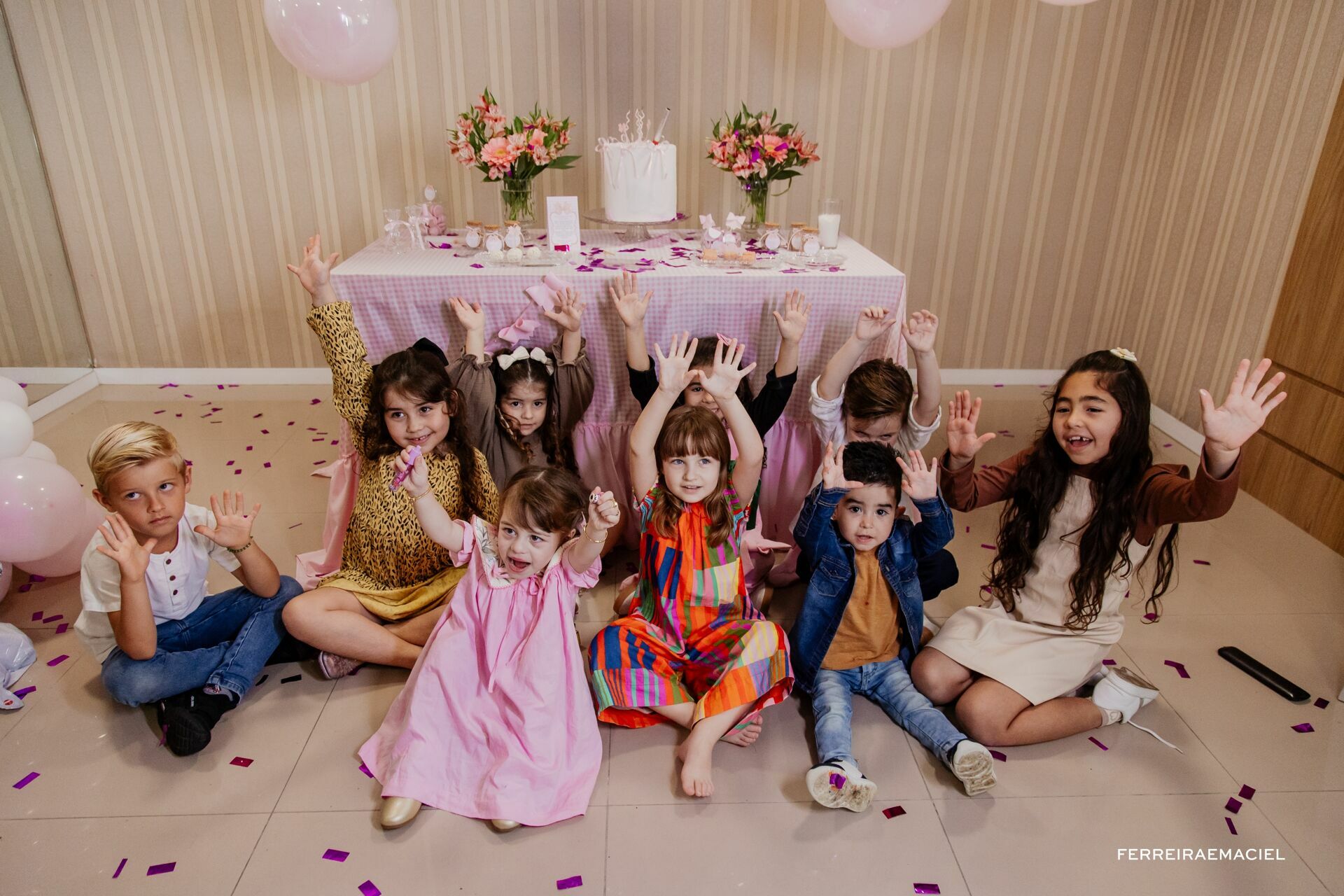 Foto Fotografia de Aniversário Infantil – Lorena – 3 Anos – Ed Firenze– Araranguá – SC Foto Fotografia de Aniversário Infantil – Lorena – 3 Anos – Ed Firenze– Araranguá – SC - Imagem 37