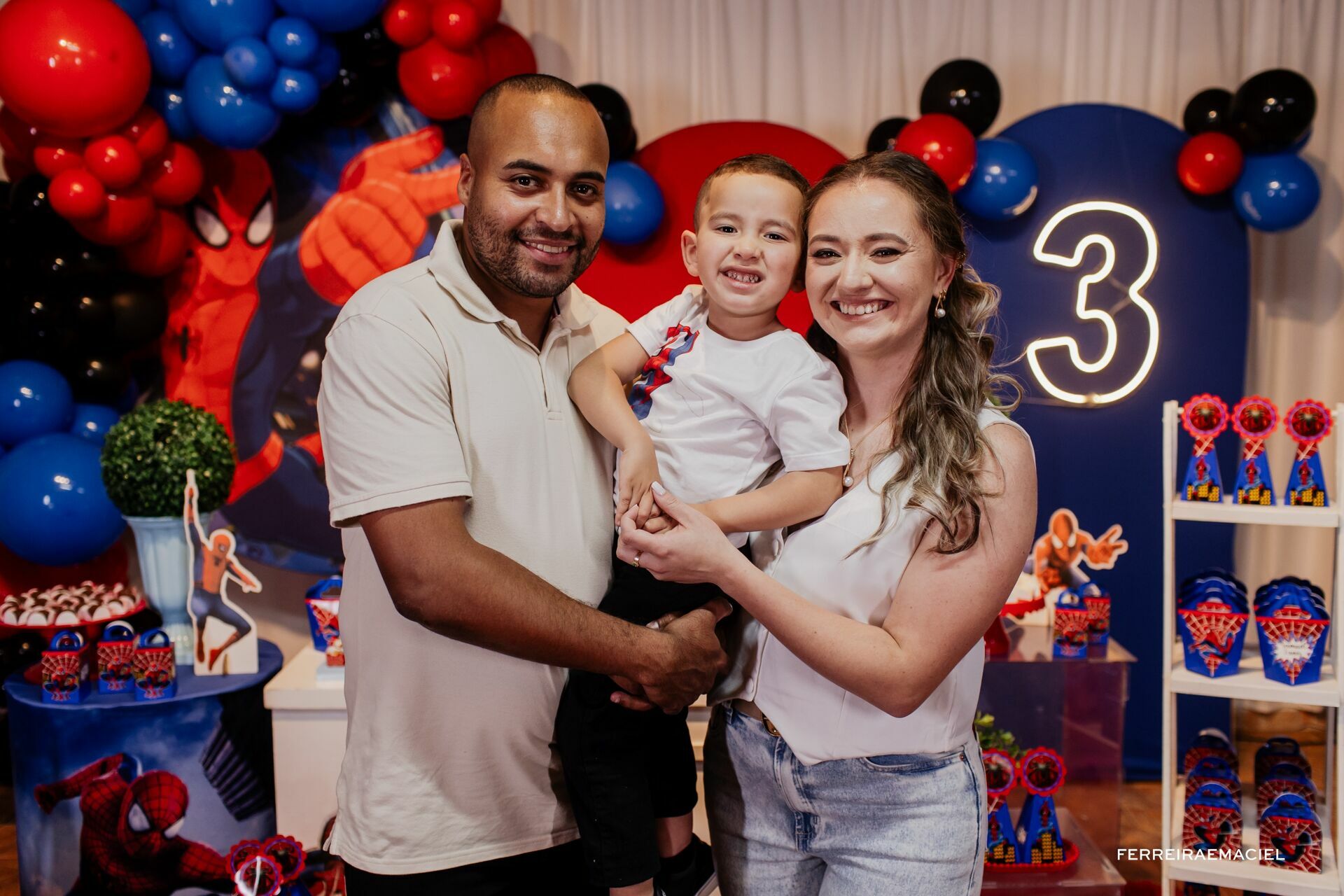 Foto Fotografia de Aniversário Infantil - Samuel - 3 Anos - Homem-Aranha - Espaço Michele Festas - Araranguá - SC Foto Fotografia de Aniversário Infantil - Samuel - 3 Anos - Homem-Aranha - Espaço Michele Festas - Araranguá - SC - Imagem 14