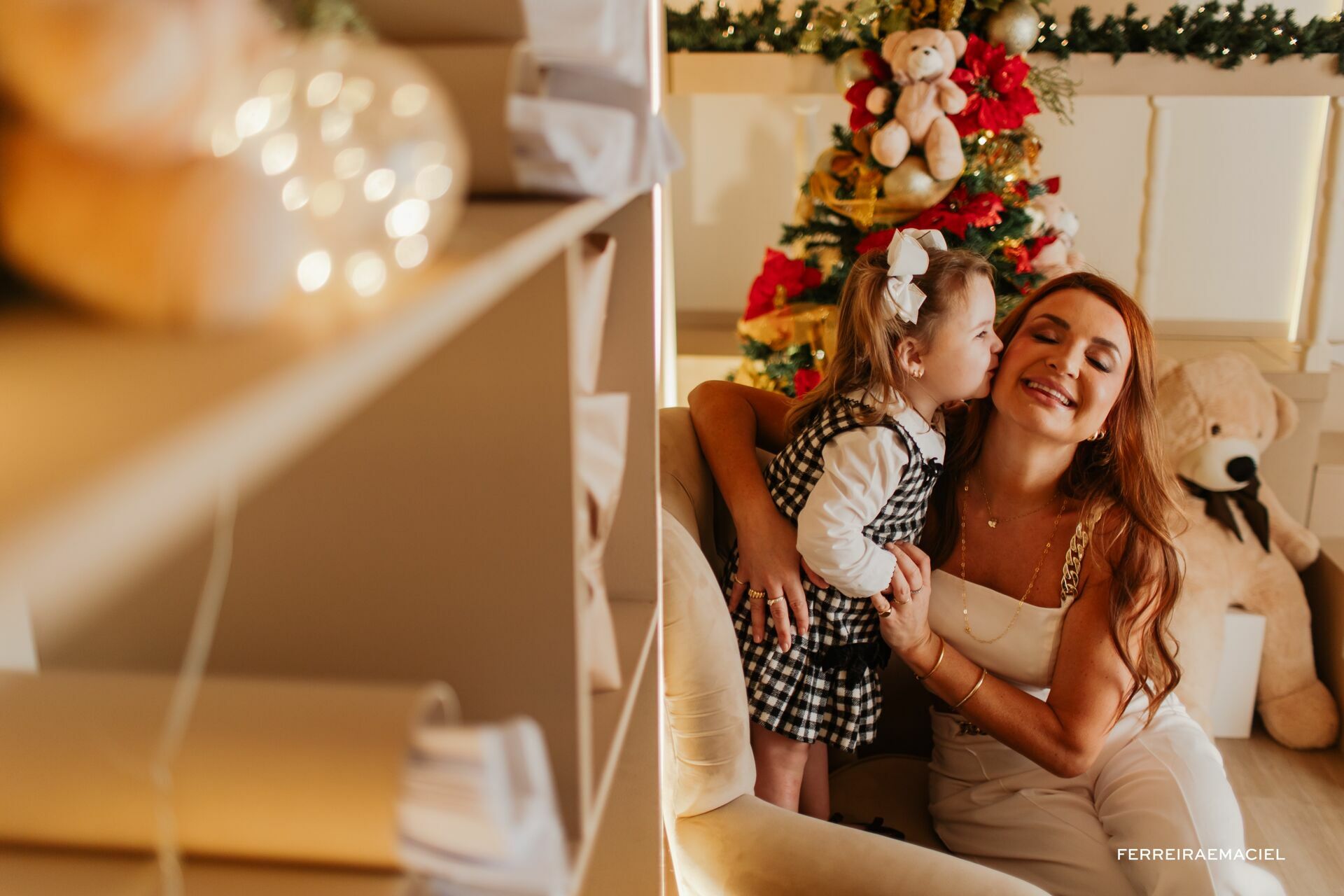 Foto Destinatário Papai Noel - Especial de Natal 2025 - Fotógrafo de estúdio em Araranguá - Cenário temático para fotografar - Araranguá - SC Foto Destinatário Papai Noel - Especial de Natal 2025 - Fotógrafo de estúdio em Araranguá - Cenário temático para fotografar - Araranguá - SC - Imagem 13