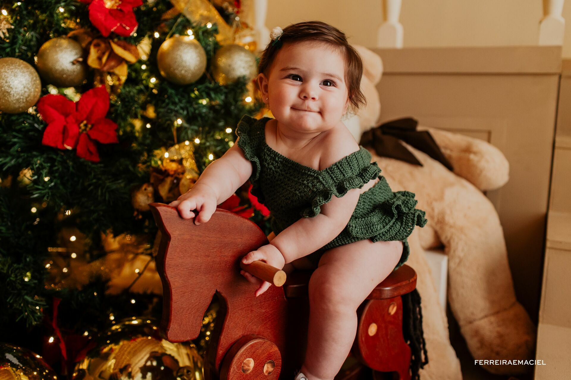 Foto Destinatário Papai Noel - Especial de Natal 2025 - Fotógrafo de estúdio em Araranguá - Cenário temático para fotografar - Araranguá - SC Foto Destinatário Papai Noel - Especial de Natal 2025 - Fotógrafo de estúdio em Araranguá - Cenário temático para fotografar - Araranguá - SC - Imagem 88