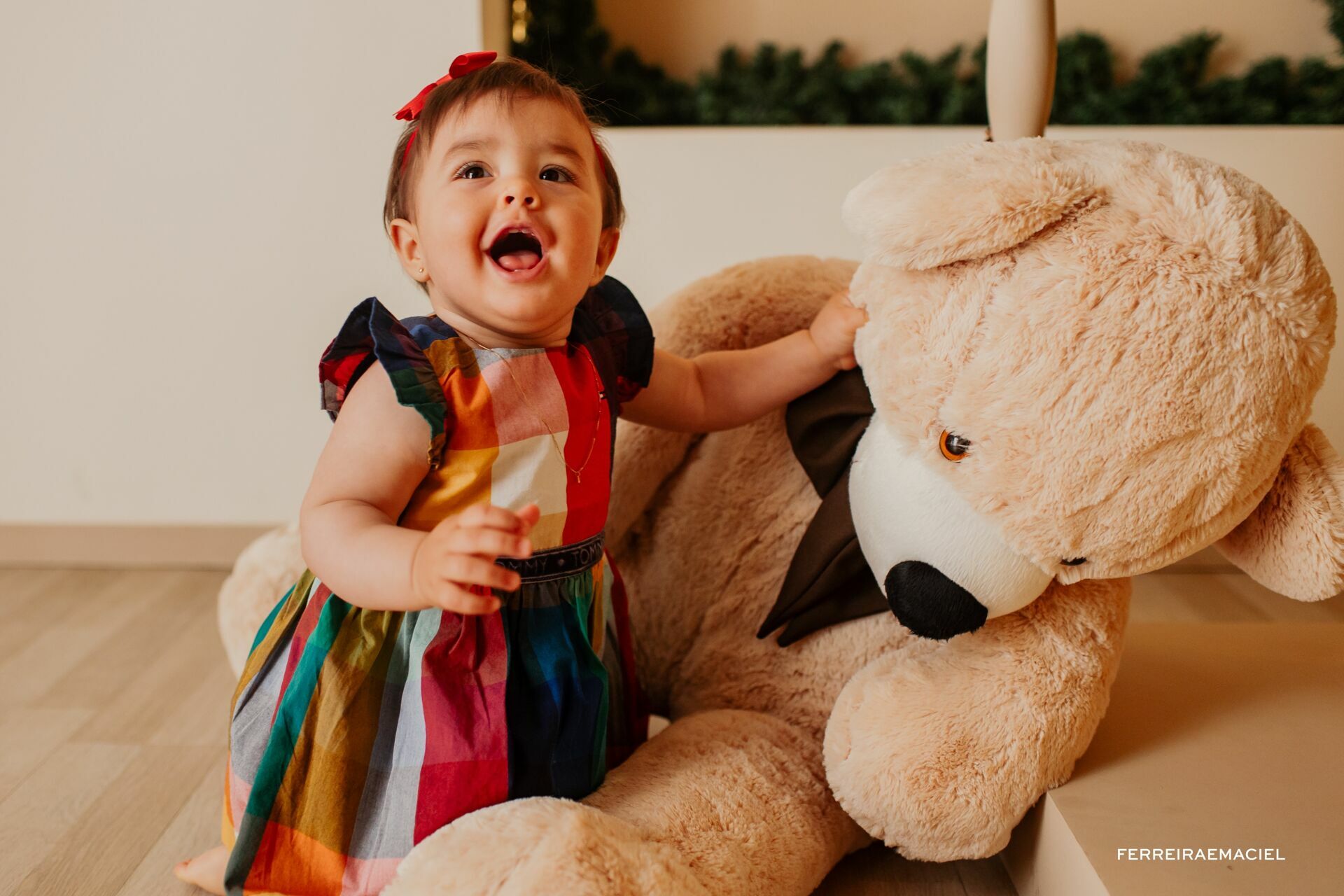 Foto Destinatário Papai Noel - Especial de Natal 2025 - Fotógrafo de estúdio em Araranguá - Cenário temático para fotografar - Araranguá - SC Foto Destinatário Papai Noel - Especial de Natal 2025 - Fotógrafo de estúdio em Araranguá - Cenário temático para fotografar - Araranguá - SC - Imagem 98