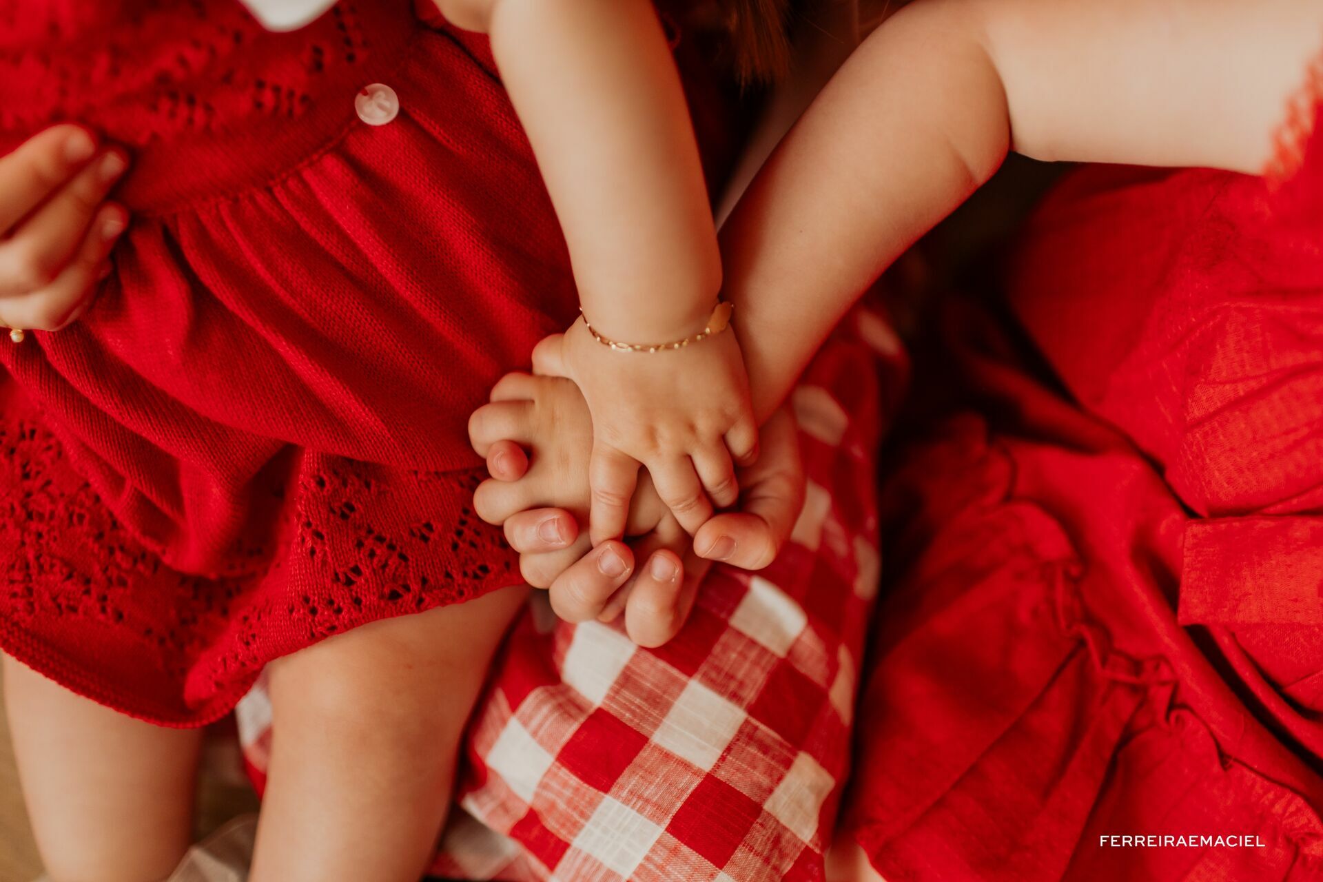 Foto Destinatário Papai Noel - Especial de Natal 2025 - Fotógrafo de estúdio em Araranguá - Cenário temático para fotografar - Araranguá - SC Foto Destinatário Papai Noel - Especial de Natal 2025 - Fotógrafo de estúdio em Araranguá - Cenário temático para fotografar - Araranguá - SC - Imagem 154