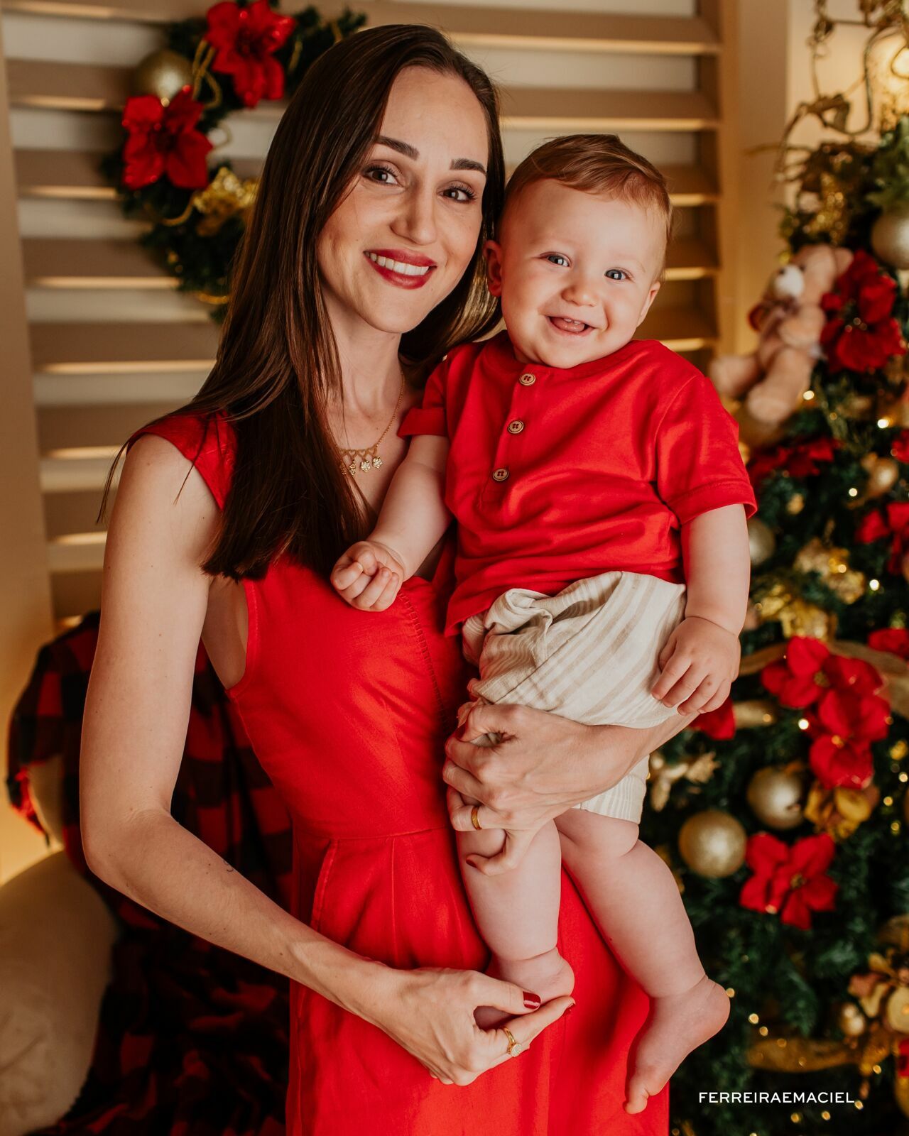 Foto Destinatário Papai Noel - Especial de Natal 2025 - Fotógrafo de estúdio em Araranguá - Cenário temático para fotografar - Araranguá - SC Foto Destinatário Papai Noel - Especial de Natal 2025 - Fotógrafo de estúdio em Araranguá - Cenário temático para fotografar - Araranguá - SC - Imagem 175