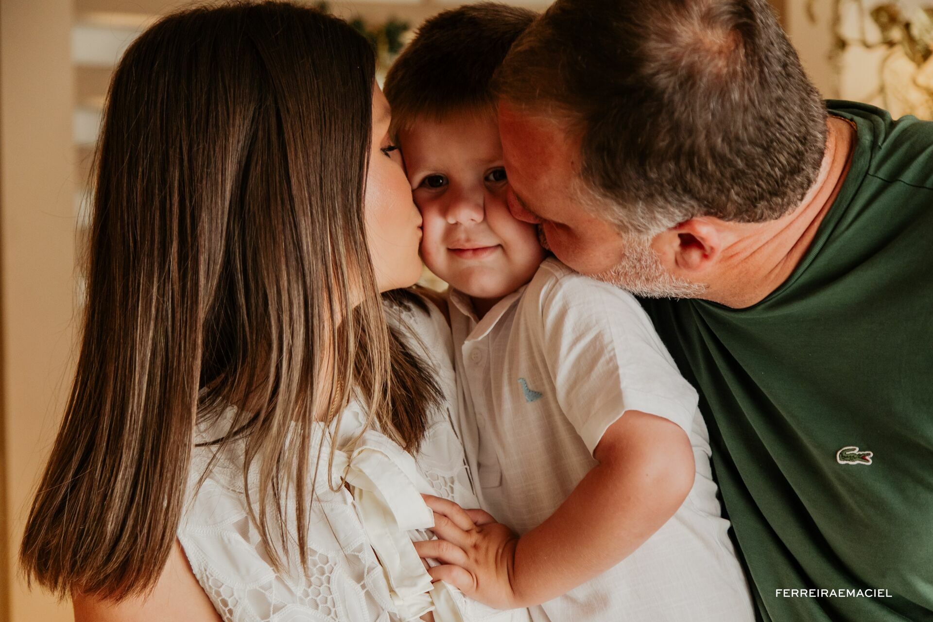 Foto Destinatário Papai Noel - Especial de Natal 2025 - Fotógrafo de estúdio em Araranguá - Cenário temático para fotografar - Araranguá - SC Foto Destinatário Papai Noel - Especial de Natal 2025 - Fotógrafo de estúdio em Araranguá - Cenário temático para fotografar - Araranguá - SC - Imagem 184