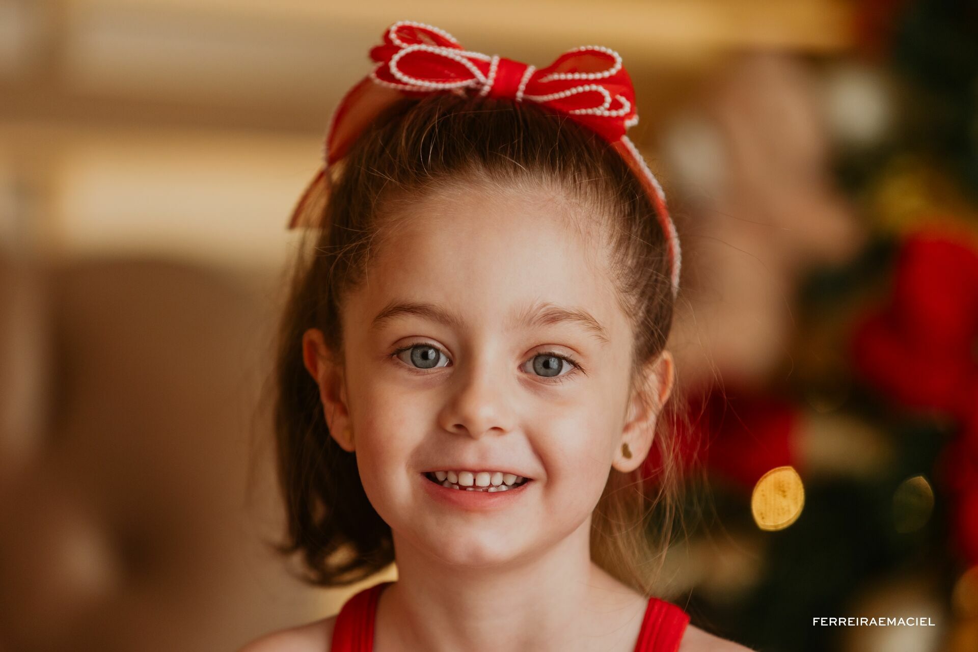 Foto Destinatário Papai Noel - Especial de Natal 2025 - Fotógrafo de estúdio em Araranguá - Cenário temático para fotografar - Araranguá - SC Foto Destinatário Papai Noel - Especial de Natal 2025 - Fotógrafo de estúdio em Araranguá - Cenário temático para fotografar - Araranguá - SC - Imagem 203