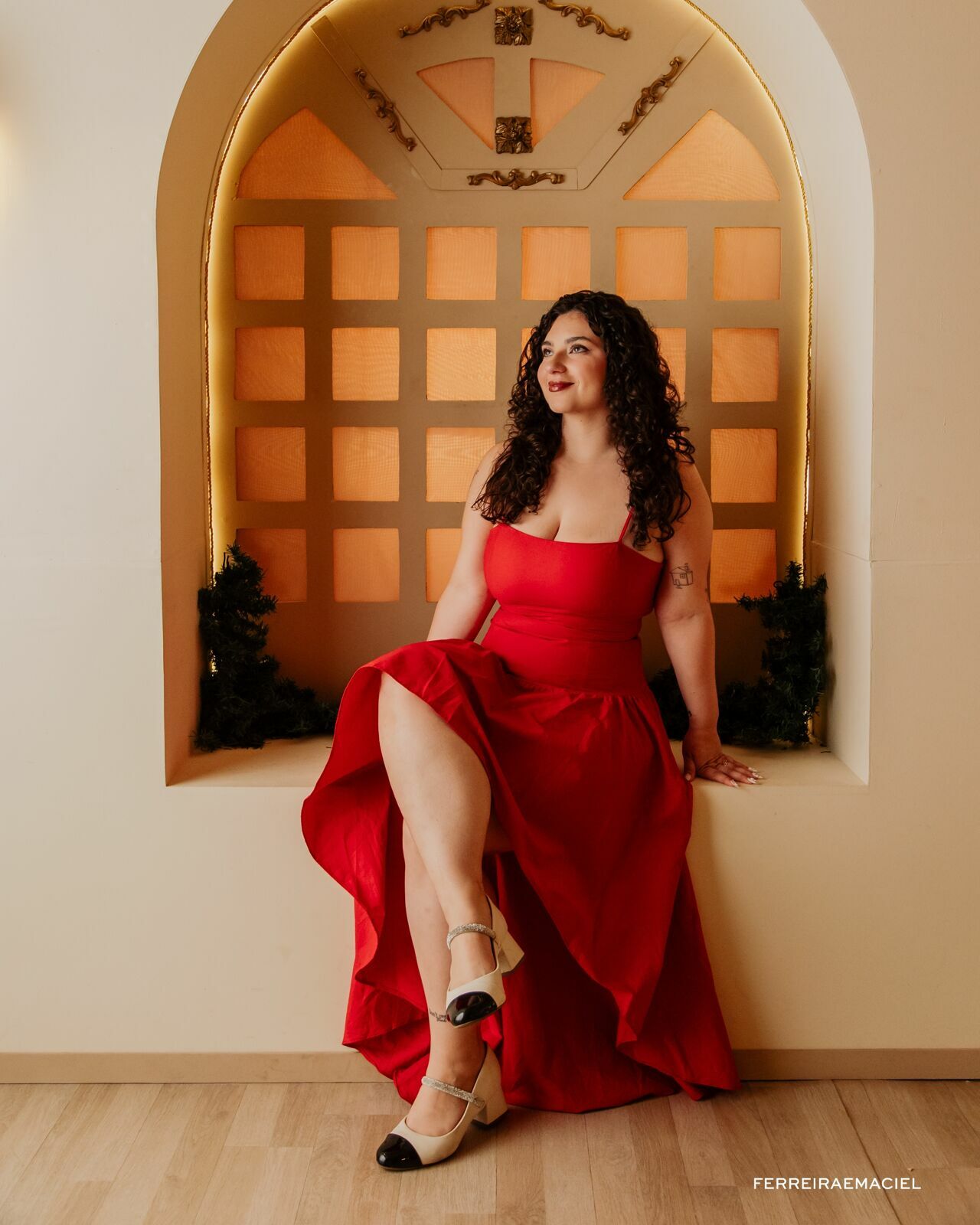 Foto Destinatário Papai Noel - Especial de Natal 2025 - Fotógrafo de estúdio em Araranguá - Cenário temático para fotografar - Araranguá - SC Foto Destinatário Papai Noel - Especial de Natal 2025 - Fotógrafo de estúdio em Araranguá - Cenário temático para fotografar - Araranguá - SC - Imagem 232