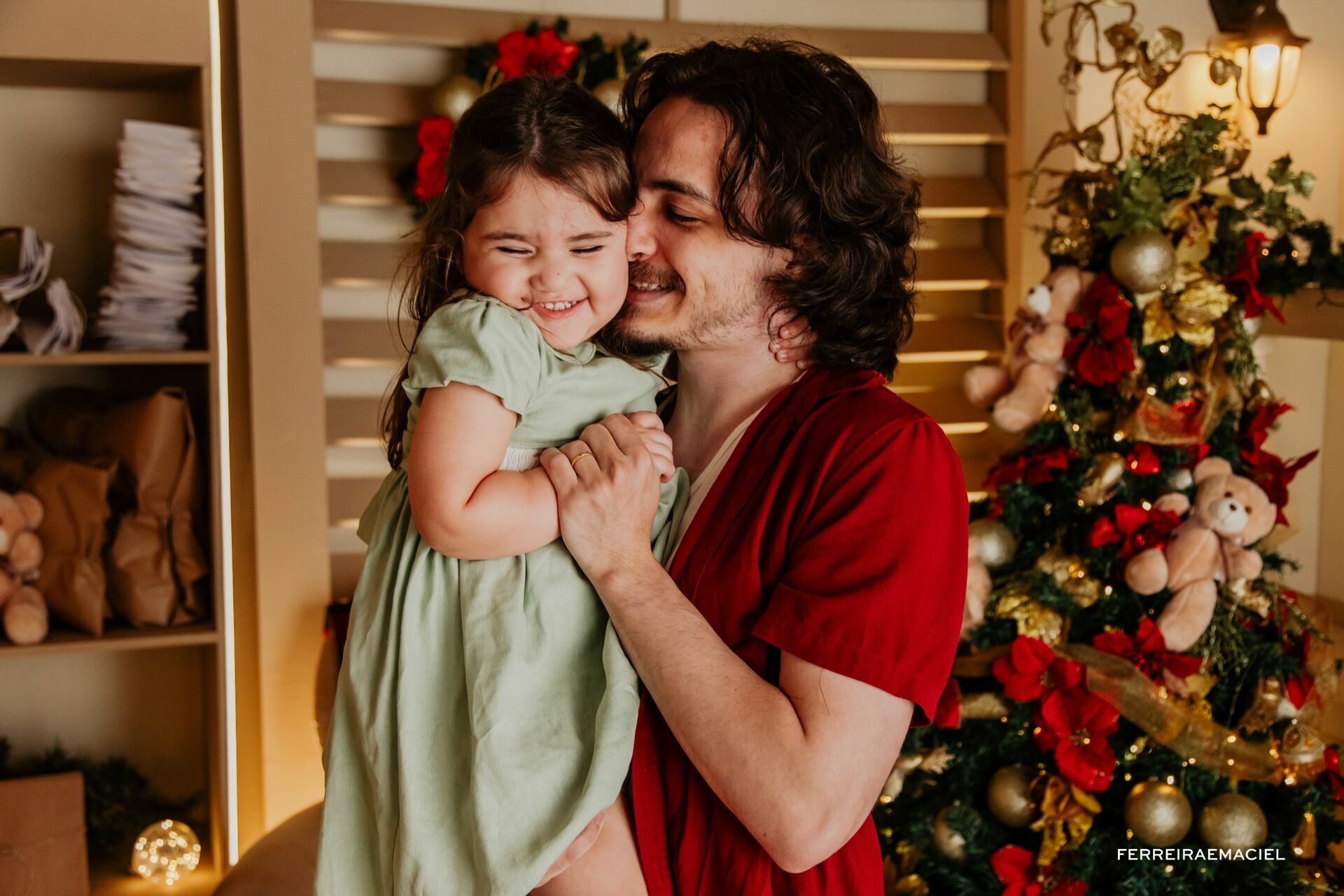 Foto Destinatário Papai Noel - Especial de Natal 2025 - Fotógrafo de estúdio em Araranguá - Cenário temático para fotografar - Araranguá - SC Foto Destinatário Papai Noel - Especial de Natal 2025 - Fotógrafo de estúdio em Araranguá - Cenário temático para fotografar - Araranguá - SC - Imagem 225