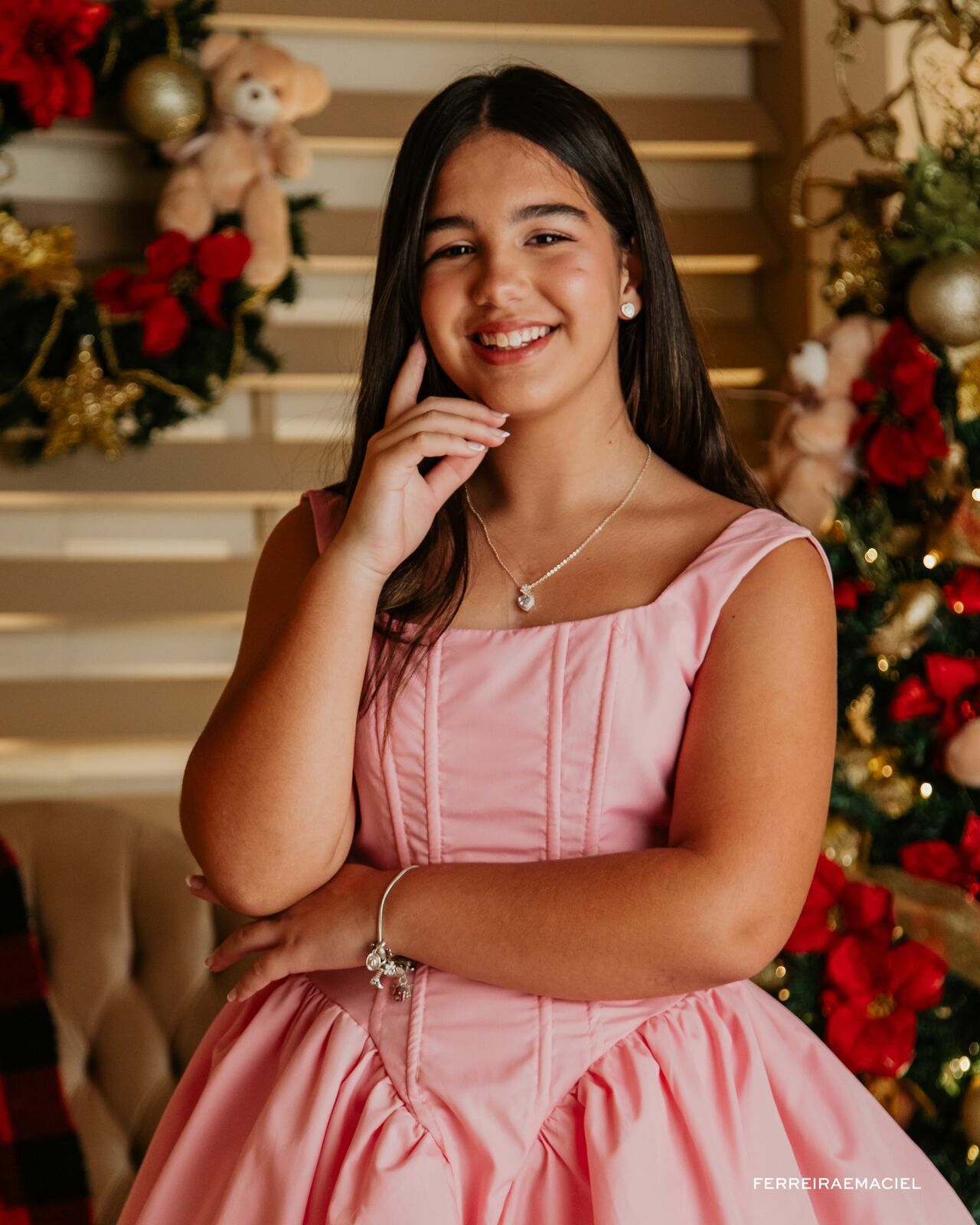 Foto Destinatário Papai Noel - Especial de Natal 2025 - Fotógrafo de estúdio em Araranguá - Cenário temático para fotografar - Araranguá - SC Foto Destinatário Papai Noel - Especial de Natal 2025 - Fotógrafo de estúdio em Araranguá - Cenário temático para fotografar - Araranguá - SC - Imagem 251