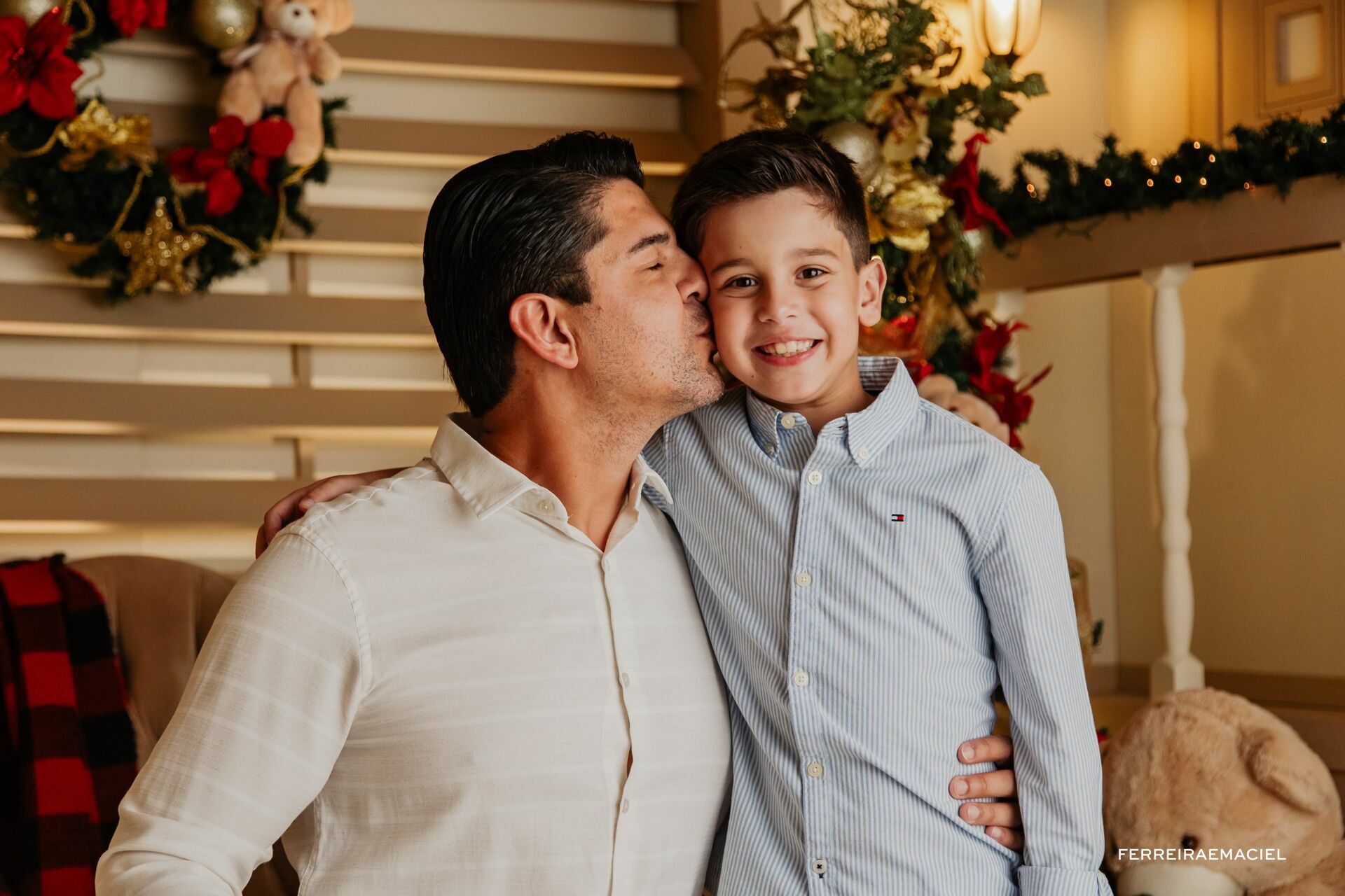 Foto Destinatário Papai Noel - Especial de Natal 2025 - Fotógrafo de estúdio em Araranguá - Cenário temático para fotografar - Araranguá - SC Foto Destinatário Papai Noel - Especial de Natal 2025 - Fotógrafo de estúdio em Araranguá - Cenário temático para fotografar - Araranguá - SC - Imagem 245