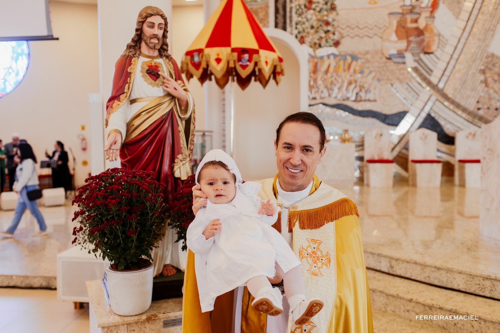 Foto Batizado Helena - Içara Foto Batizado Helena - Içara - Imagem 35