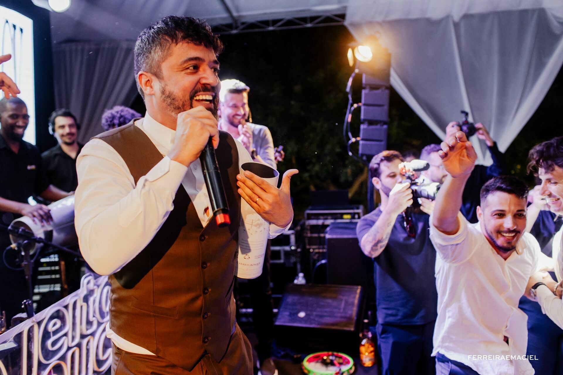 Foto Cuca e Karol Foto Cuca e Karol - Imagem 188