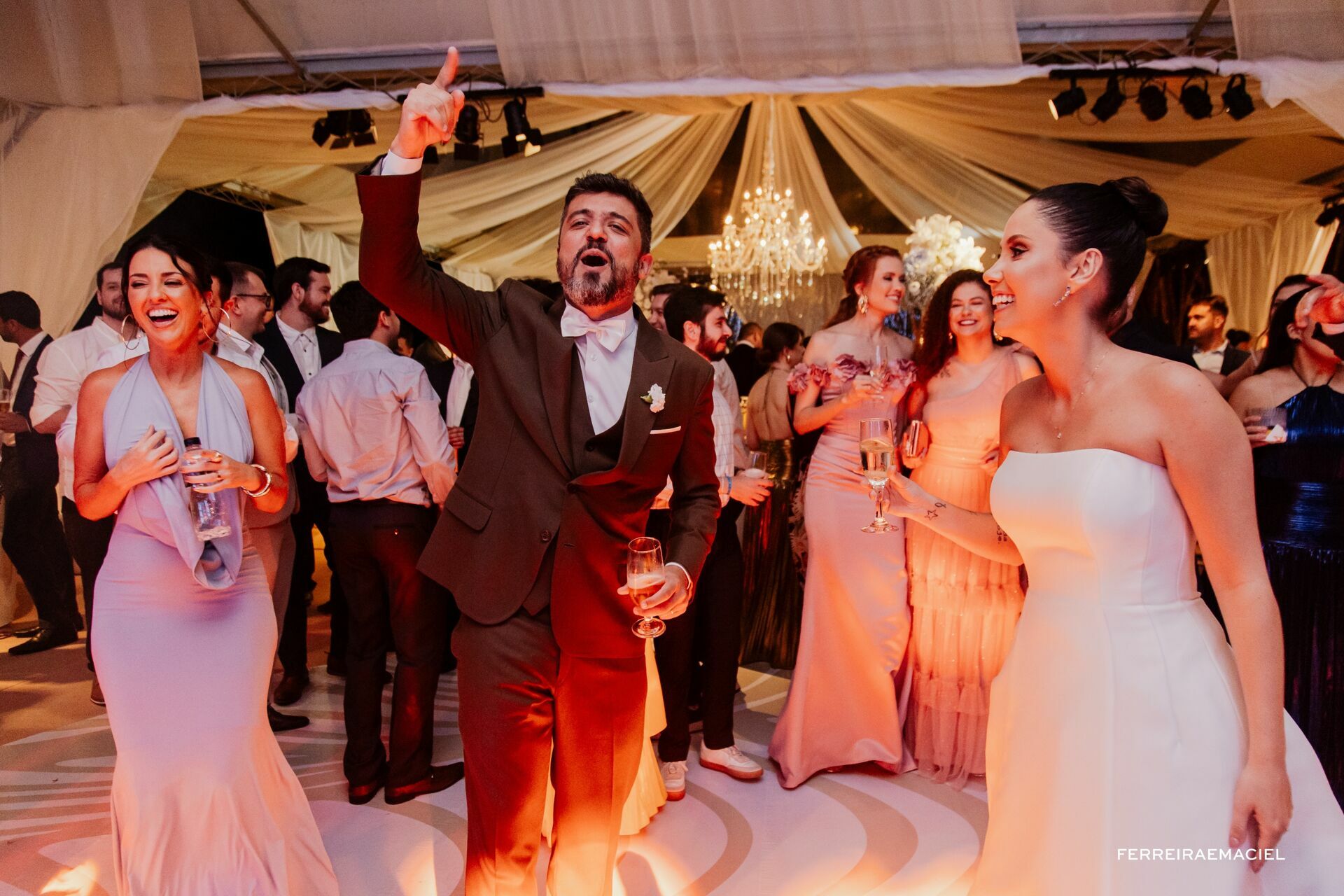 Foto Cuca e Karol Foto Cuca e Karol - Imagem 159