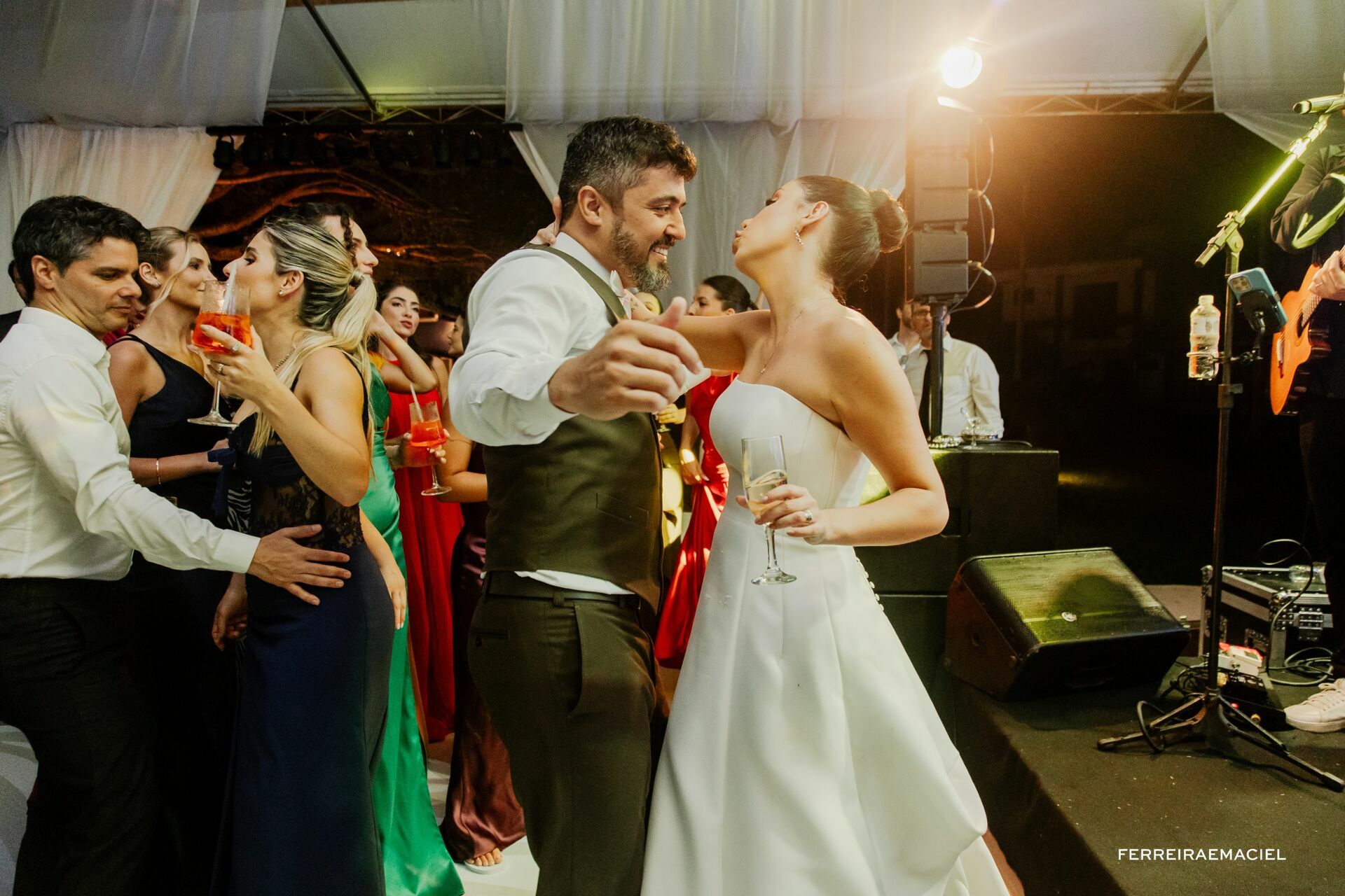 Foto Cuca e Karol Foto Cuca e Karol - Imagem 179