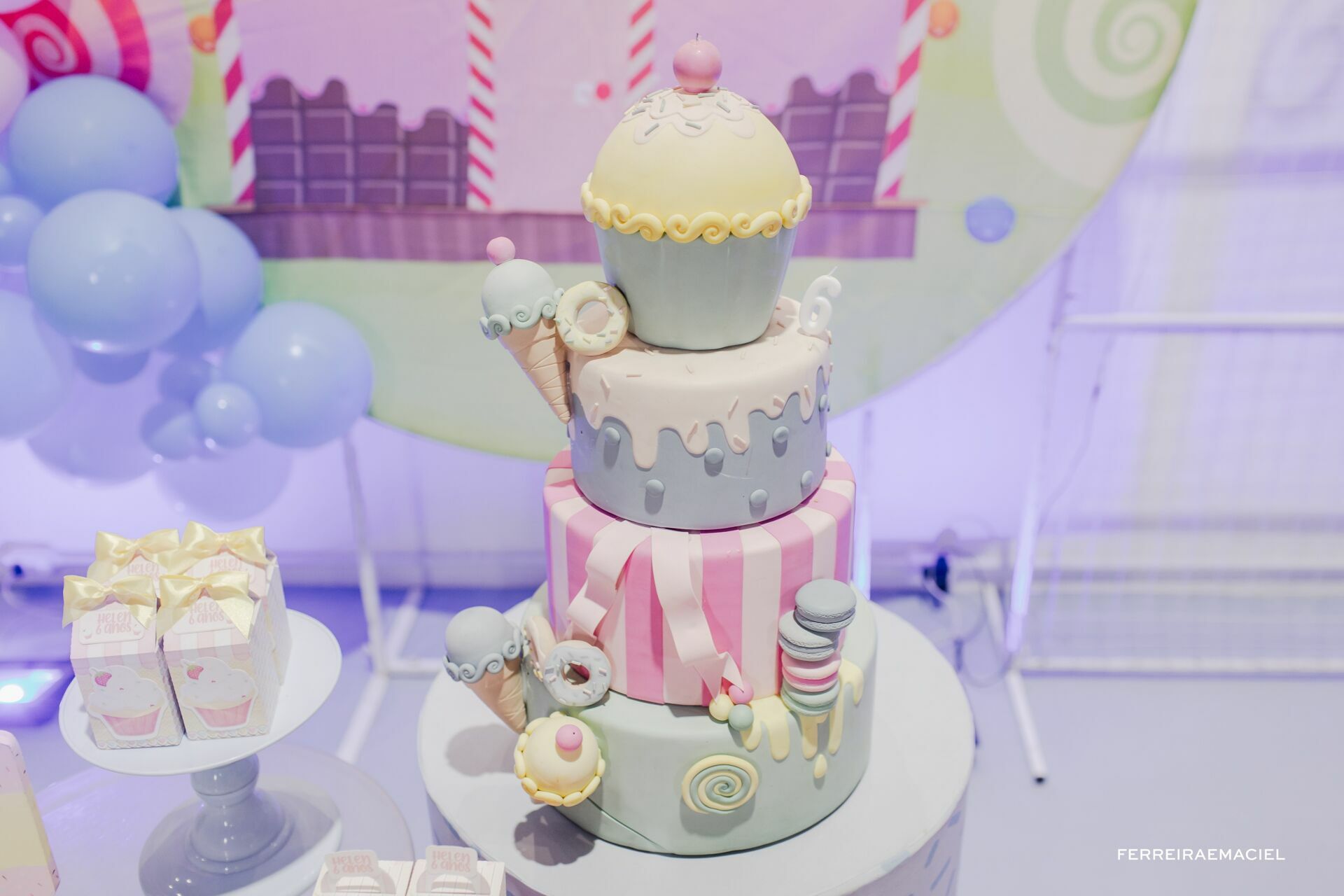 Foto Helen Foto Helen - Imagem 2