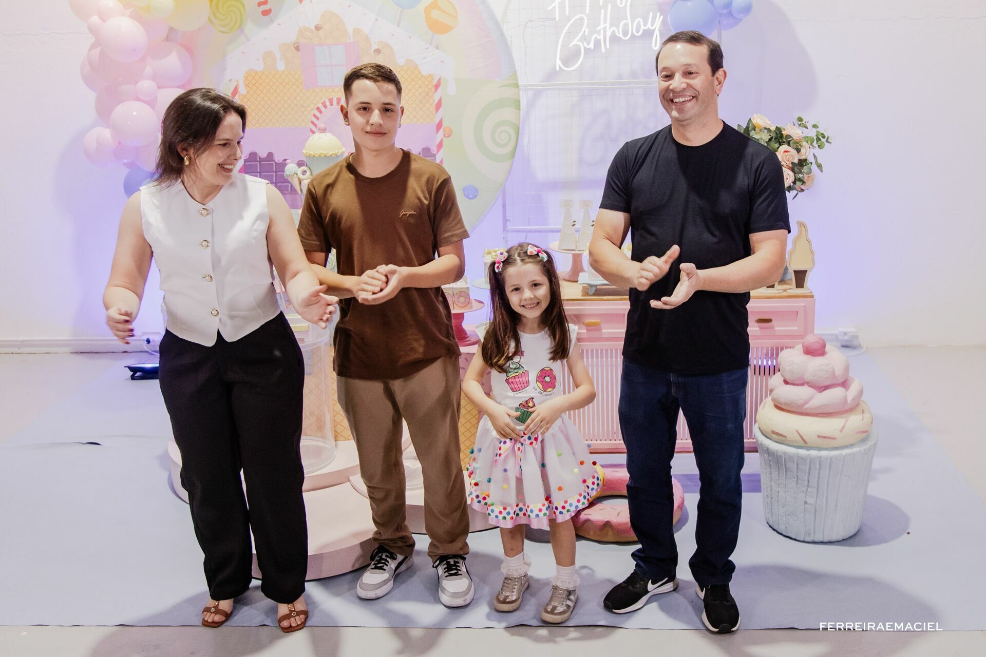 Foto Helen Foto Helen - Imagem 27