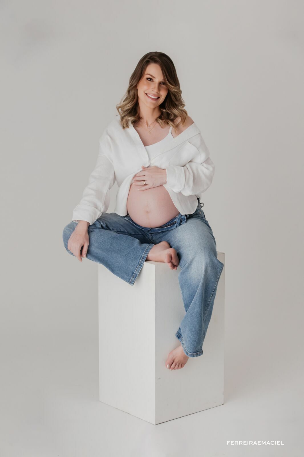 Foto Ensaio de Gestante – Fotos de Gestante – Ensaio em Estúdio – Dábila Gobatto– Araranguá – SC Foto Ensaio de Gestante – Fotos de Gestante – Ensaio em Estúdio – Dábila Gobatto– Araranguá – SC - Imagem 14