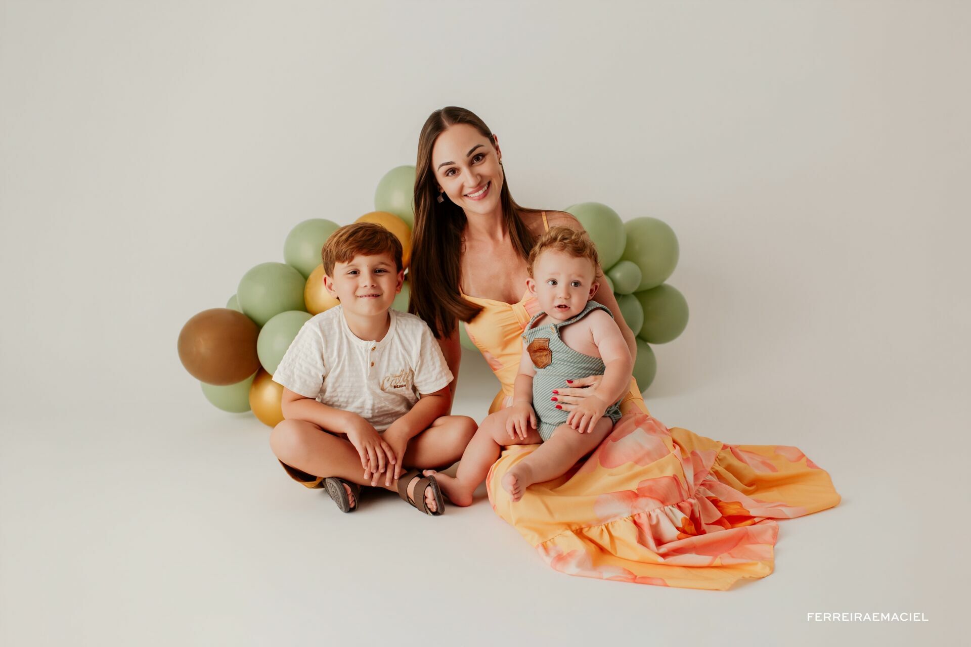 Foto Ensaio Smash the Cake – Matheus – 1 Ano – Fotografia Infantil em Estúdio – Araranguá – SC Foto Ensaio Smash the Cake – Matheus – 1 Ano – Fotografia Infantil em Estúdio – Araranguá – SC - Imagem 7