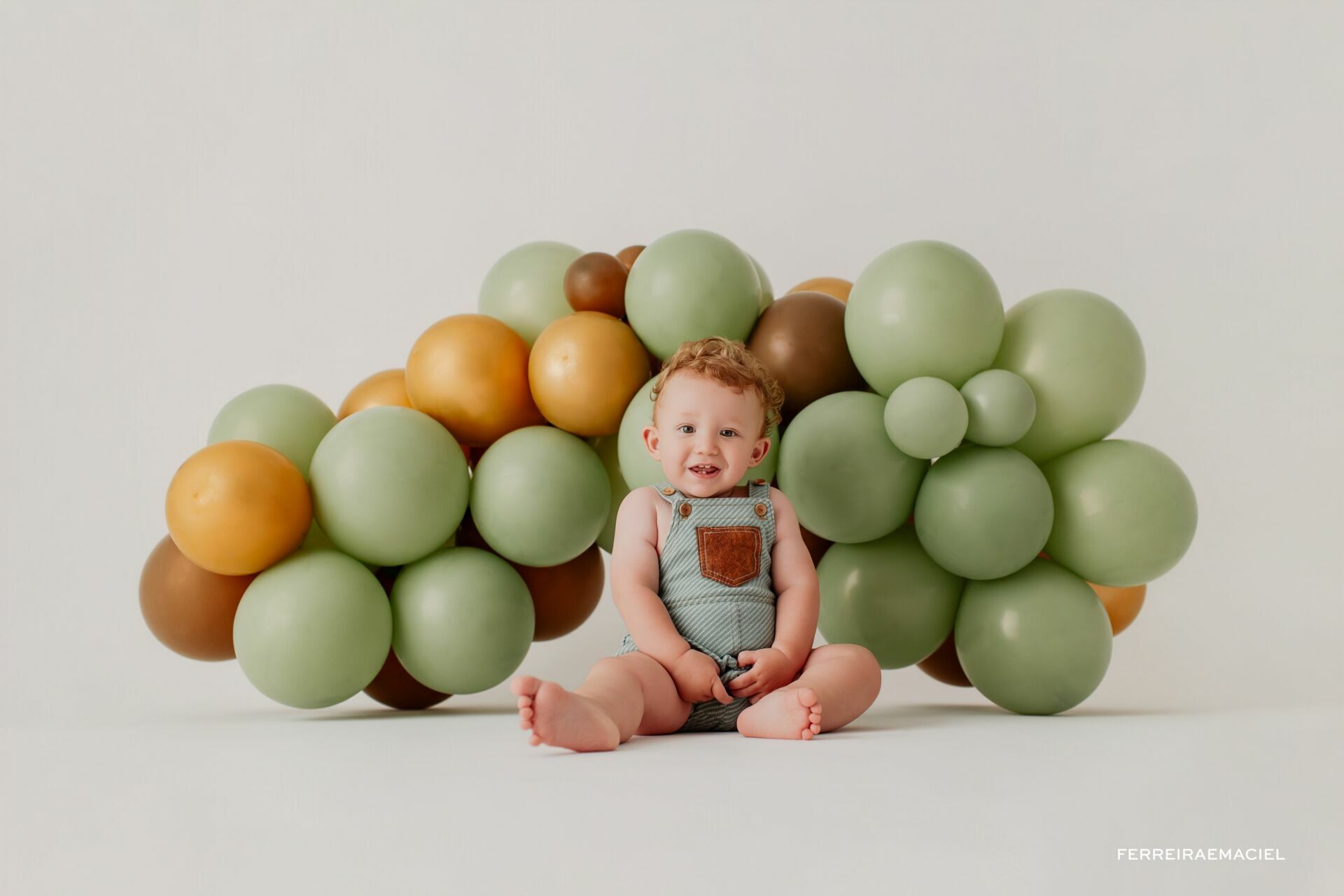 Foto Ensaio Smash the Cake – Matheus – 1 Ano – Fotografia Infantil em Estúdio – Araranguá – SC Foto Ensaio Smash the Cake – Matheus – 1 Ano – Fotografia Infantil em Estúdio – Araranguá – SC - Imagem 6