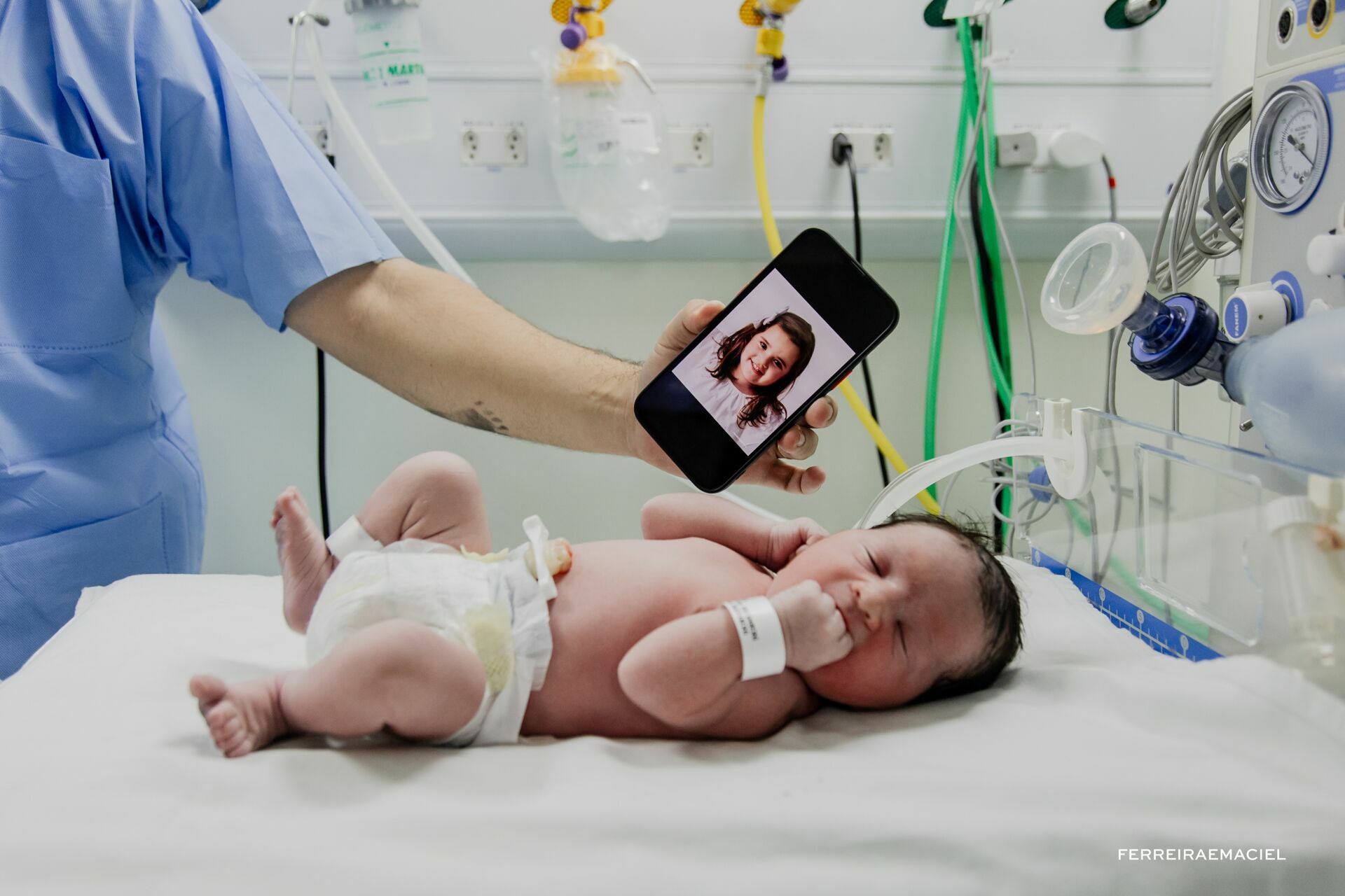 Foto Nascimento – Parto - Cesária-  Mariana Nuemberg – Hospital Unimed – Criciúma - SC - Imagem 28