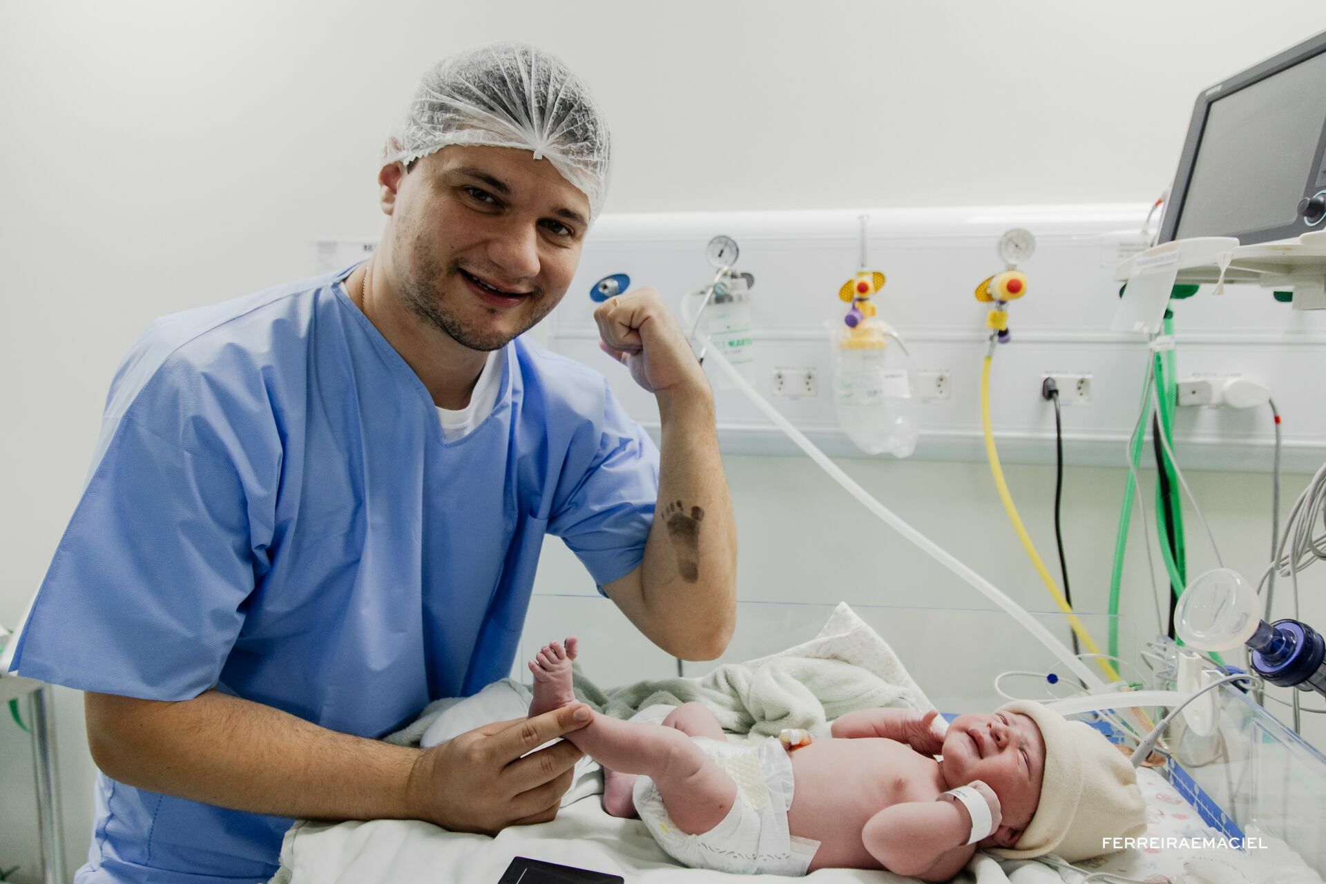 Foto Nascimento – Parto - Cesária-  Mariana Nuemberg – Hospital Unimed – Criciúma - SC - Imagem 26