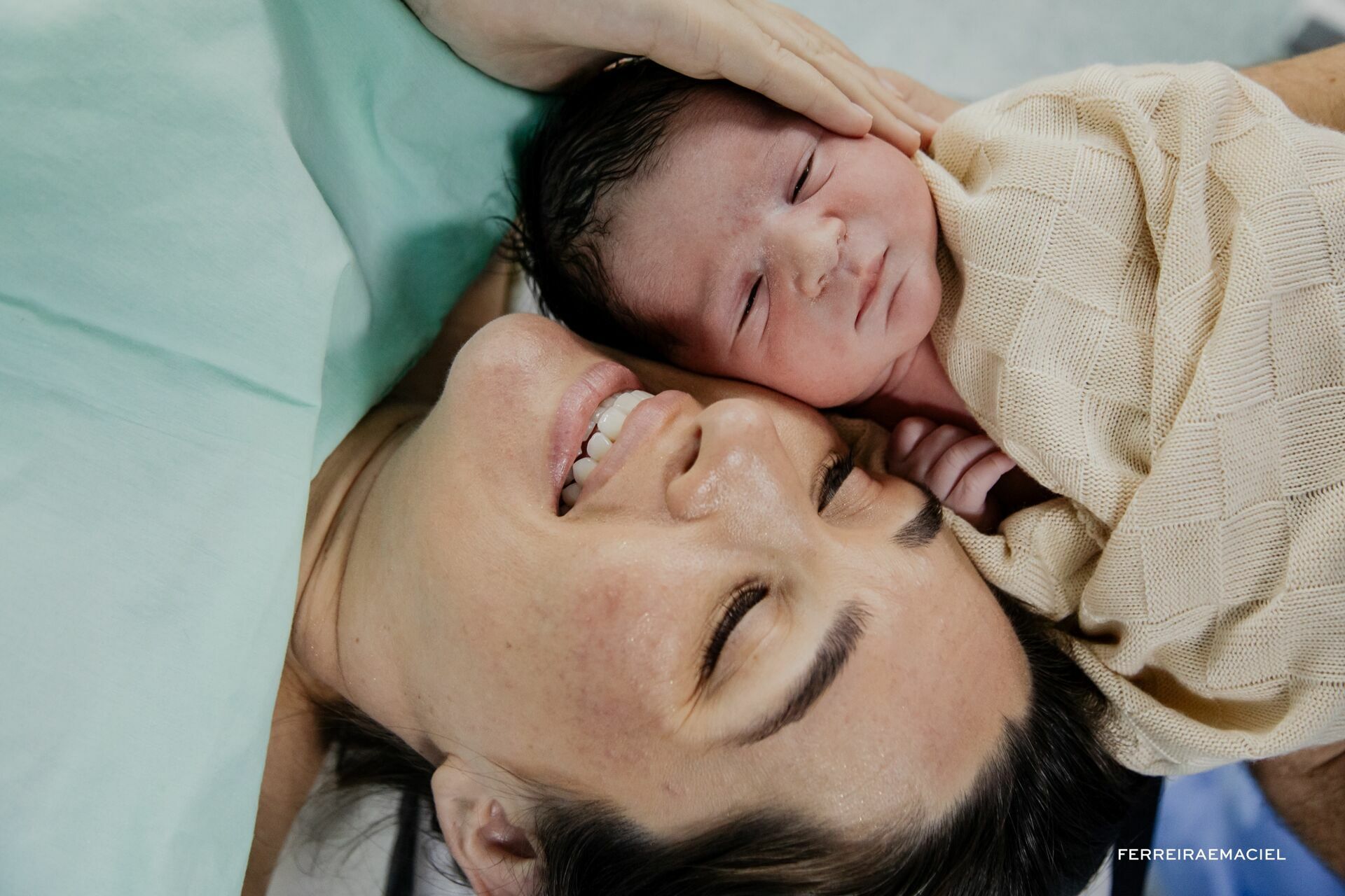 Foto Nascimento – Parto - Cesária-  Mariana Nuemberg – Hospital Unimed – Criciúma - SC - Imagem 32