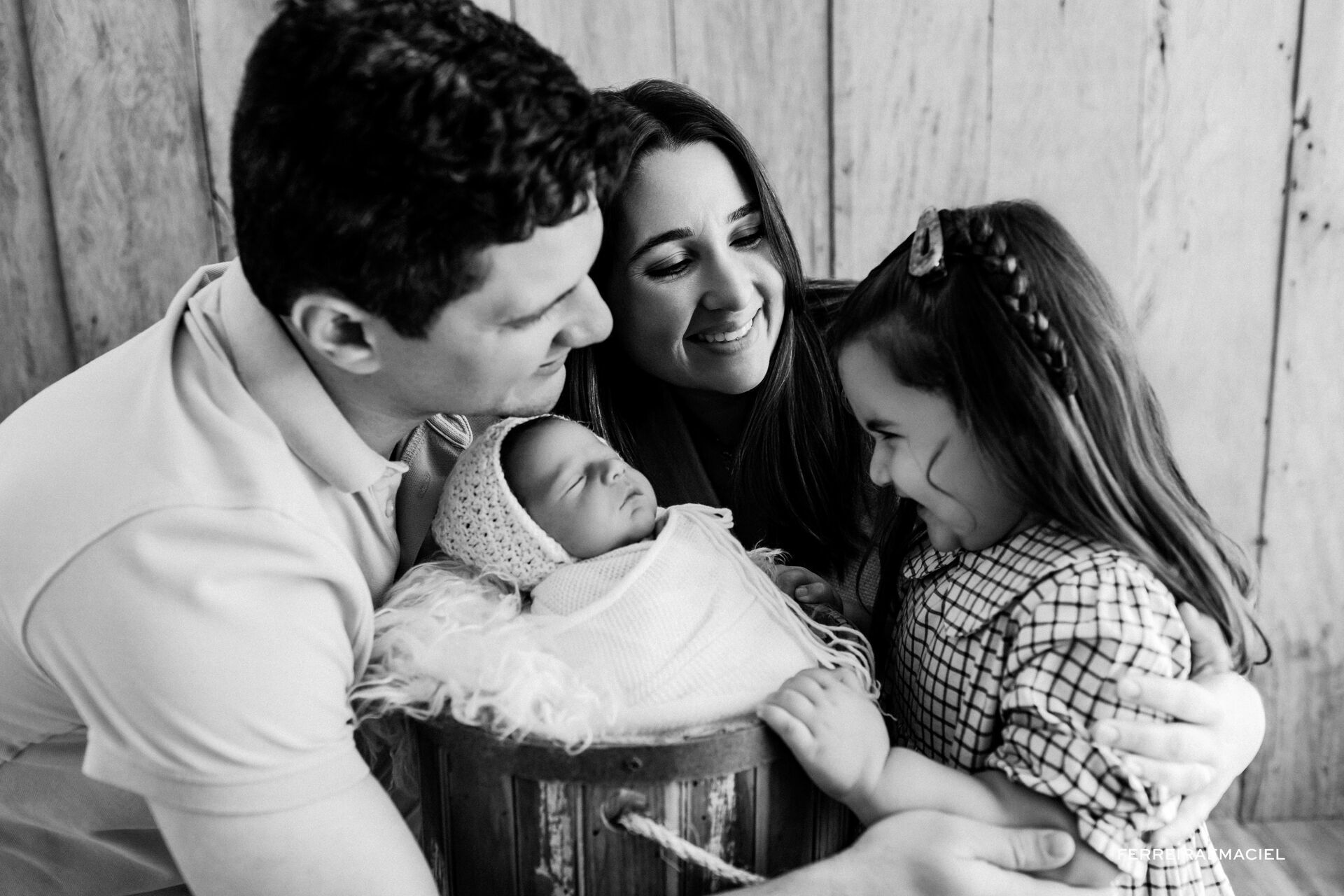 Foto Ensaio Newborn em Estúdio – Otto – Filho de Mariana Nuemberg - Fotografia de Recém-Nascido - Araranguá - Criciúma - Sombrio - Turvo - Ermo – SC Foto Ensaio Newborn em Estúdio – Otto – Filho de Mariana Nuemberg - Fotografia de Recém-Nascido - Araranguá - Criciúma - Sombrio - Turvo - Ermo – SC - Imagem 25