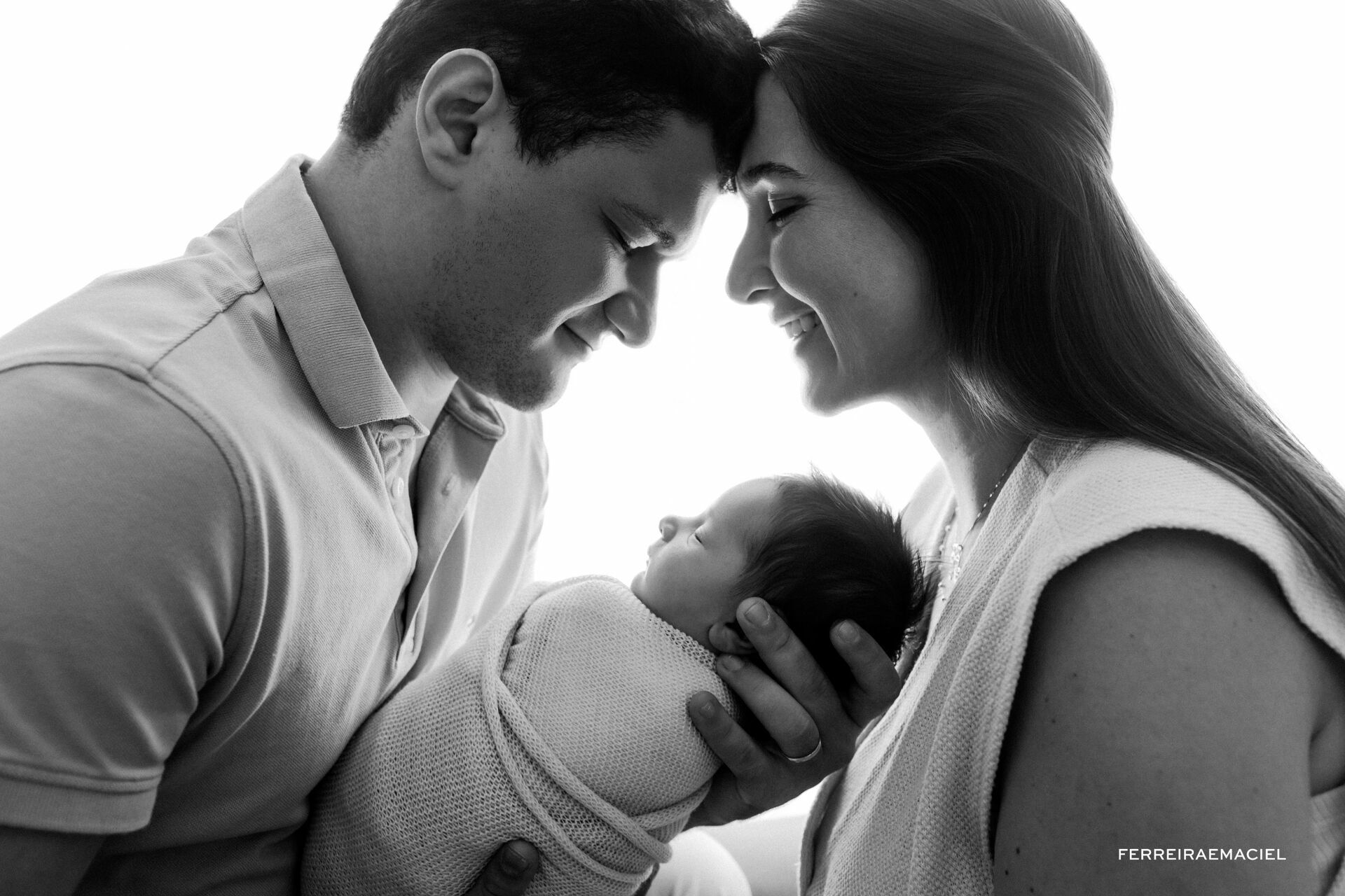 Foto Ensaio Newborn em Estúdio – Otto – Filho de Mariana Nuemberg - Fotografia de Recém-Nascido - Araranguá - Criciúma - Sombrio - Turvo - Ermo – SC Foto Ensaio Newborn em Estúdio – Otto – Filho de Mariana Nuemberg - Fotografia de Recém-Nascido - Araranguá - Criciúma - Sombrio - Turvo - Ermo – SC - Imagem 11