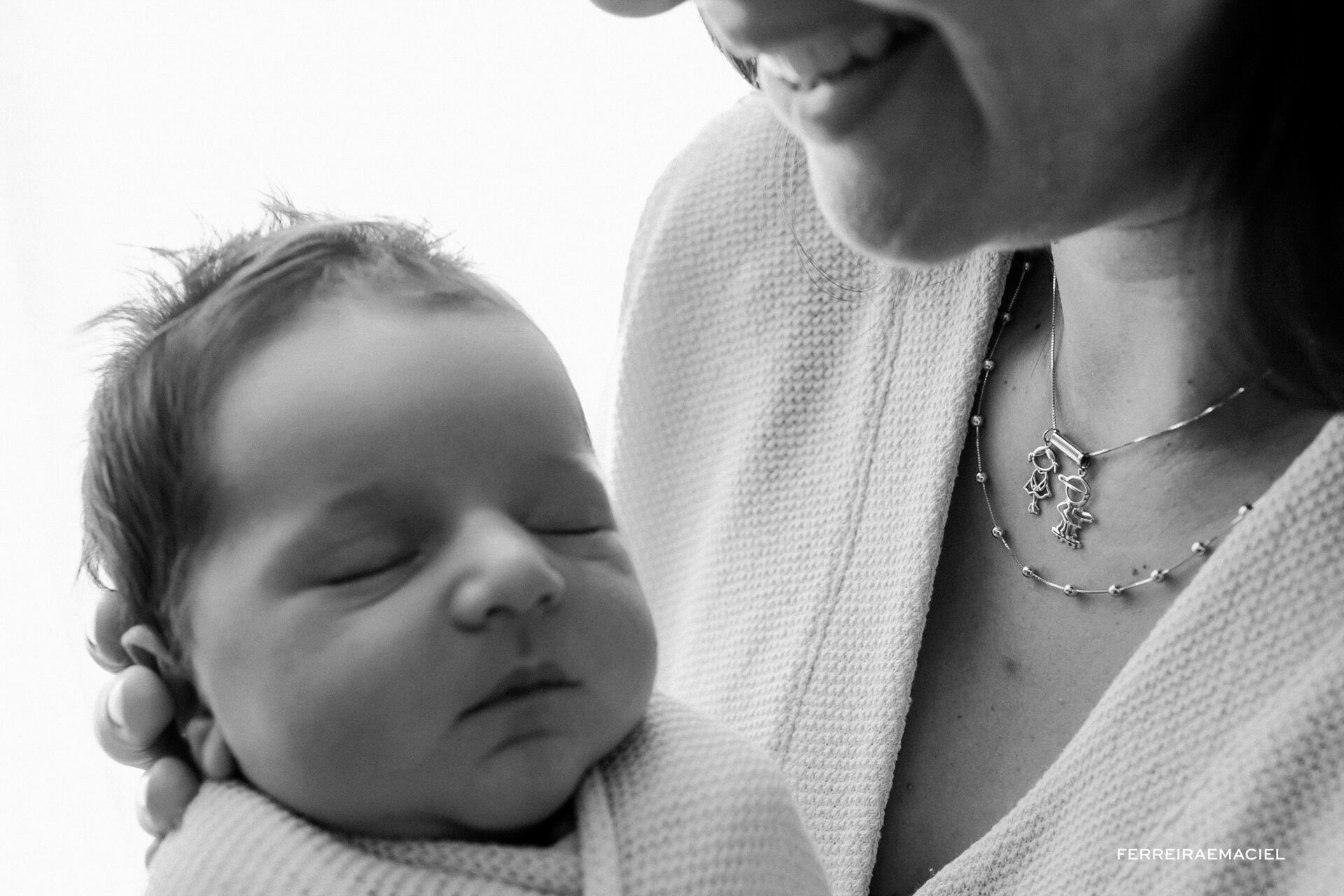 Foto Ensaio Newborn em Estúdio – Otto – Filho de Mariana Nuemberg - Fotografia de Recém-Nascido - Araranguá - Criciúma - Sombrio - Turvo - Ermo – SC Foto Ensaio Newborn em Estúdio – Otto – Filho de Mariana Nuemberg - Fotografia de Recém-Nascido - Araranguá - Criciúma - Sombrio - Turvo - Ermo – SC - Imagem 15