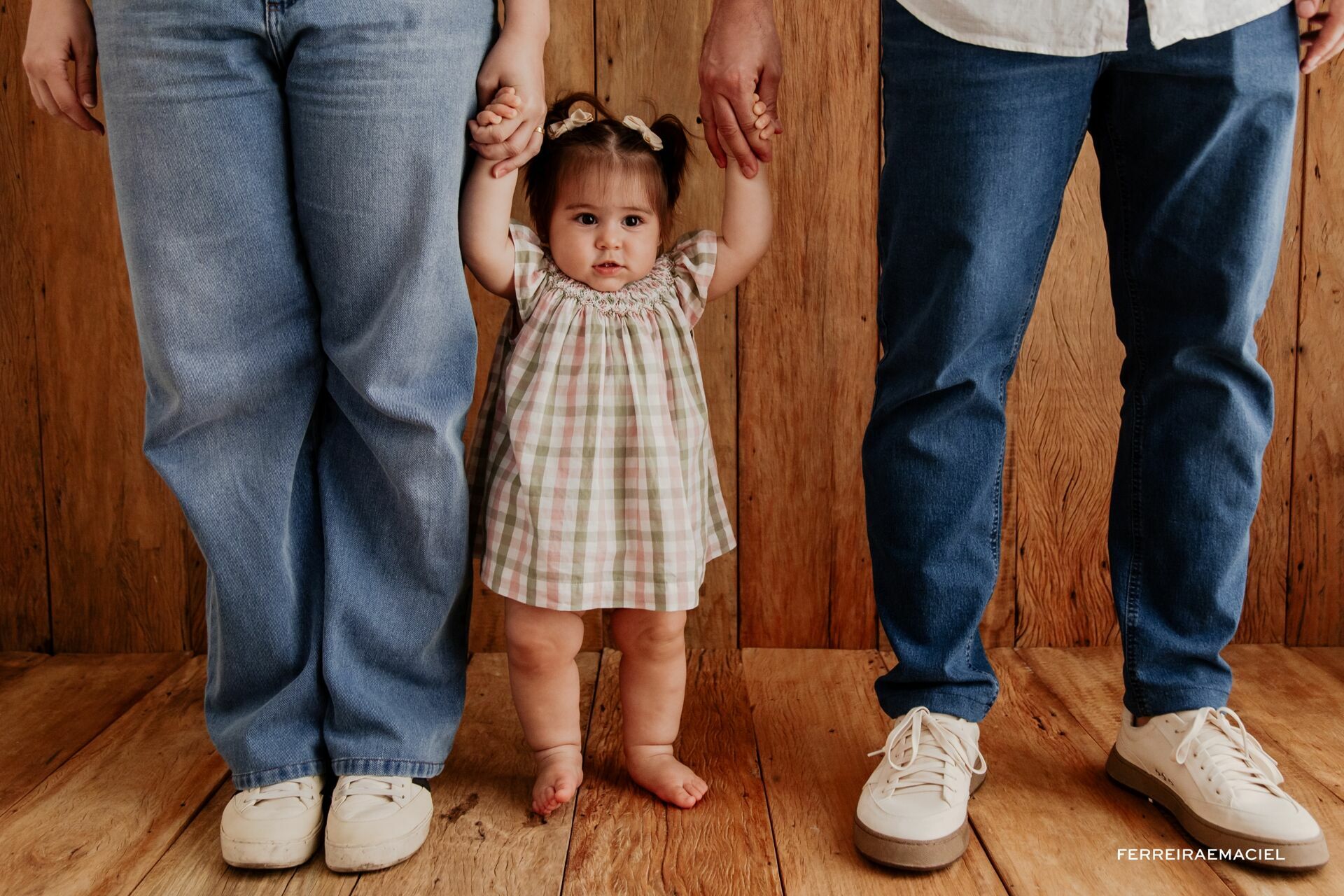 Foto Acompanhamento Infantil – Eva – 10 meses – Filha de Giulia e Hiago – Ensaio em Estúdio – Araranguá SC - Imagem 24