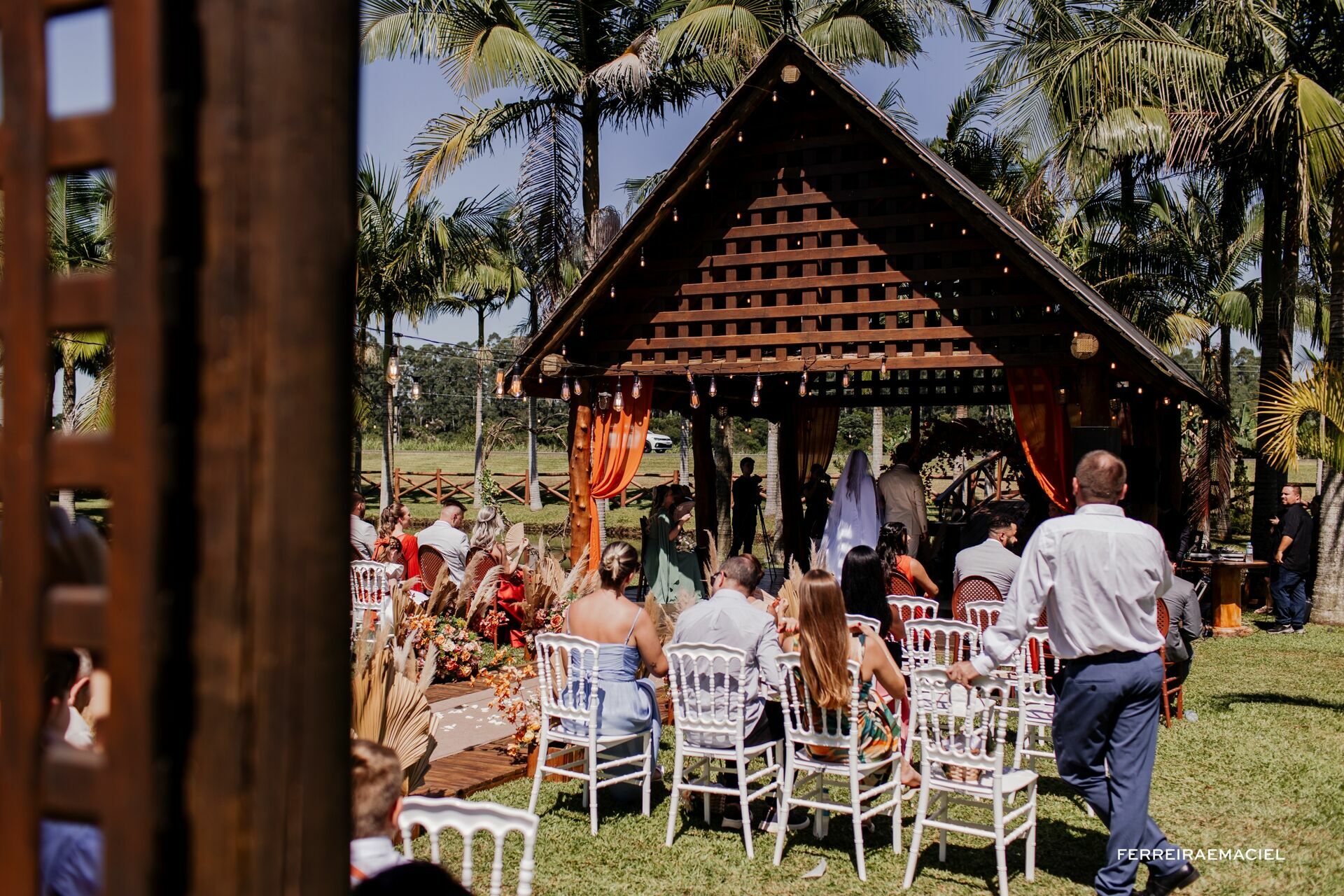 Foto Fotografia de Casamento – Stéfani e Caio – Sítio Girabas – Ermo – SC – Fotógrafo de Casamento em Araranguá e Região - Imagem 103