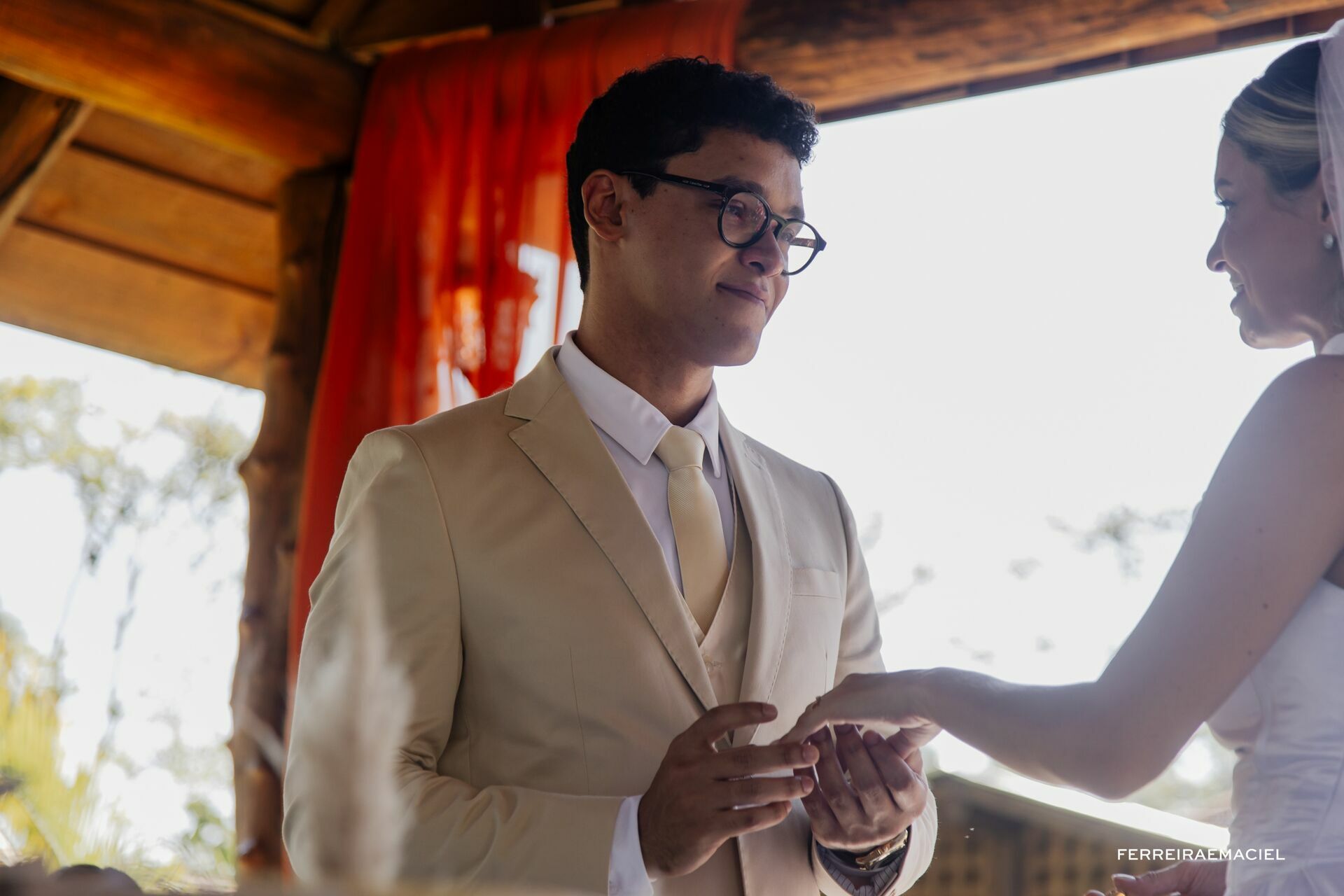 Foto Fotografia de Casamento – Stéfani e Caio – Sítio Girabas – Ermo – SC – Fotógrafo de Casamento em Araranguá e Região - Imagem 93