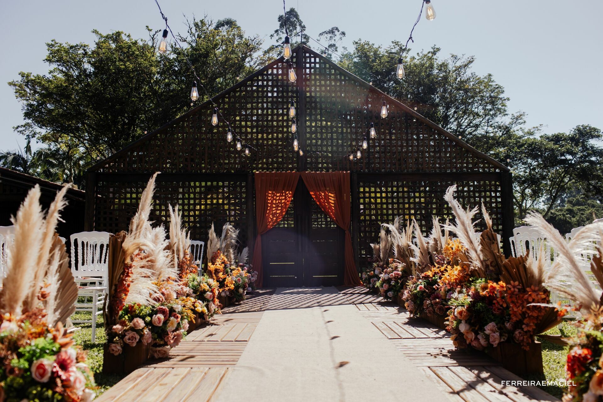Foto Fotografia de Casamento – Stéfani e Caio – Sítio Girabas – Ermo – SC – Fotógrafo de Casamento em Araranguá e Região - Imagem 48