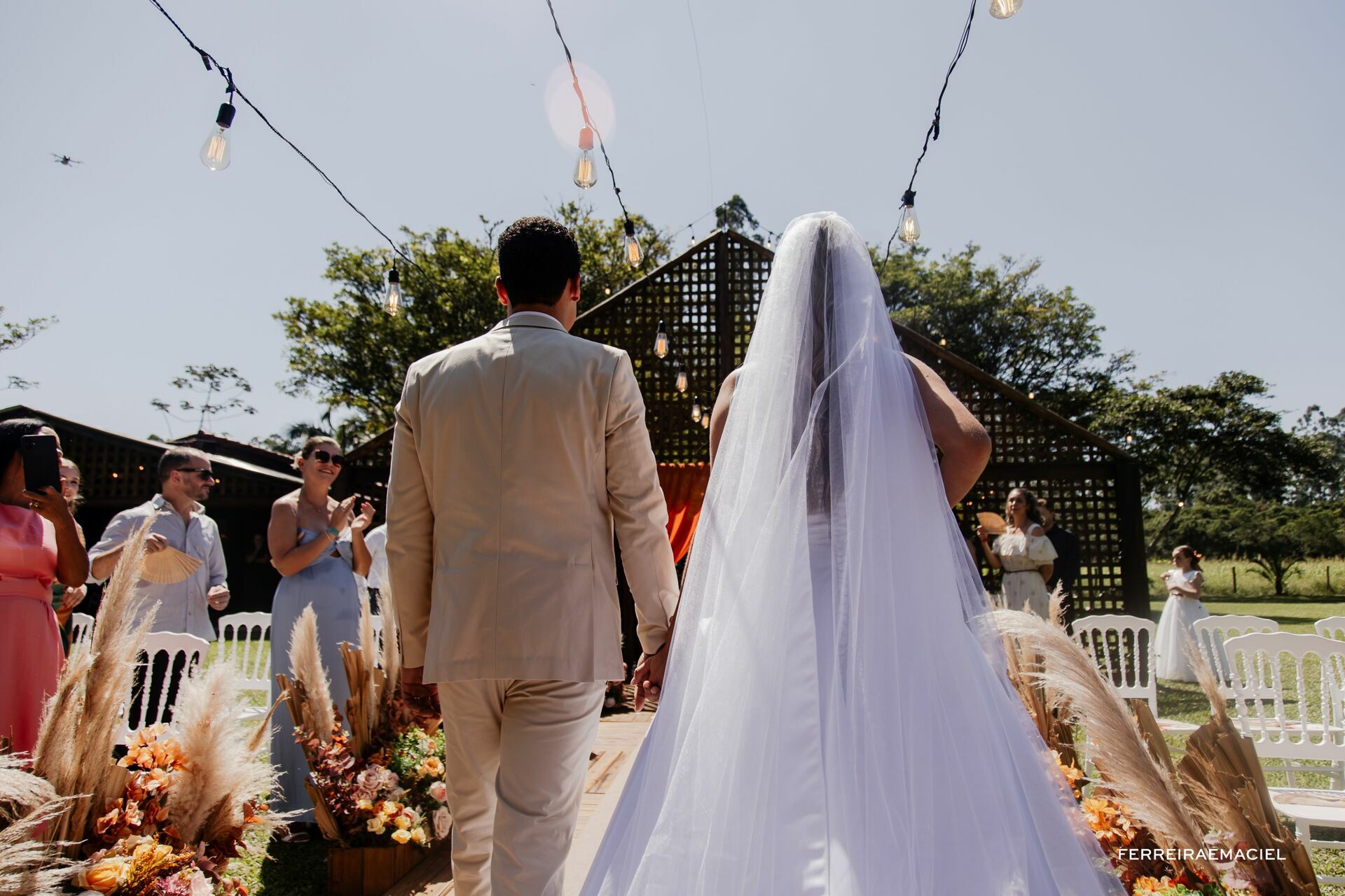 Foto Fotografia de Casamento – Stéfani e Caio – Sítio Girabas – Ermo – SC – Fotógrafo de Casamento em Araranguá e Região - Imagem 107
