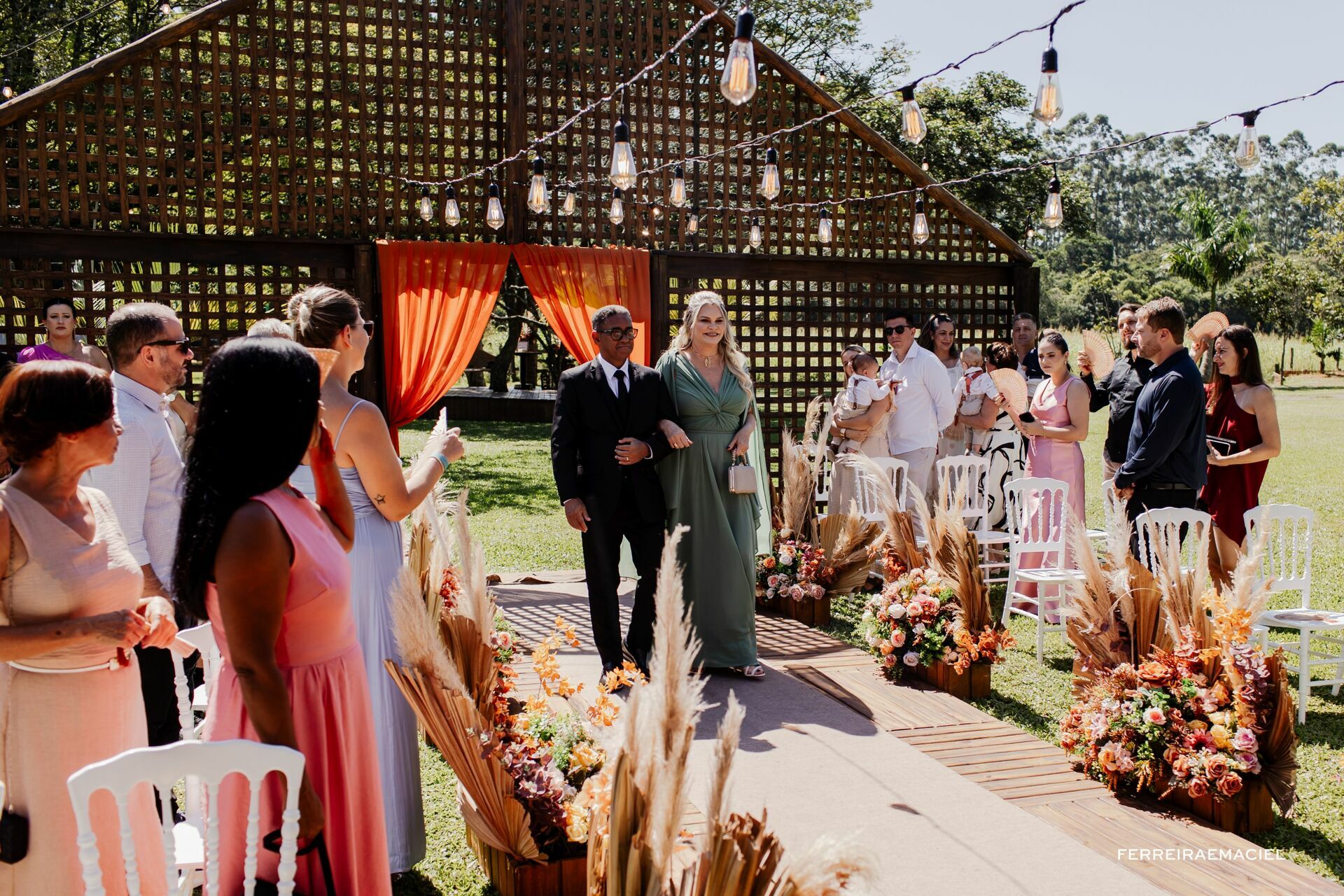 Foto Fotografia de Casamento – Stéfani e Caio – Sítio Girabas – Ermo – SC – Fotógrafo de Casamento em Araranguá e Região - Imagem 60