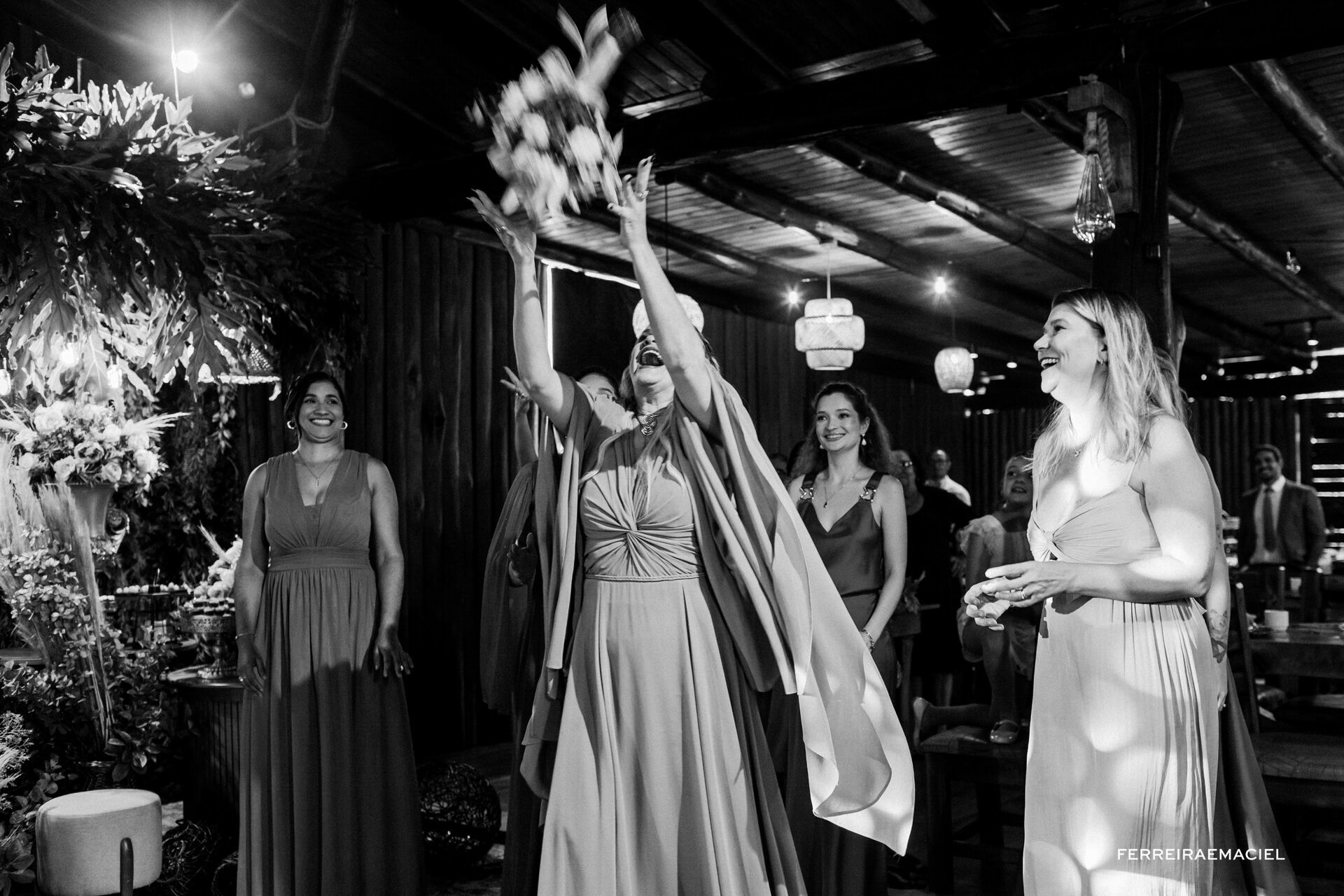 Foto Fotografia de Casamento – Stéfani e Caio – Sítio Girabas – Ermo – SC – Fotógrafo de Casamento em Araranguá e Região - Imagem 151