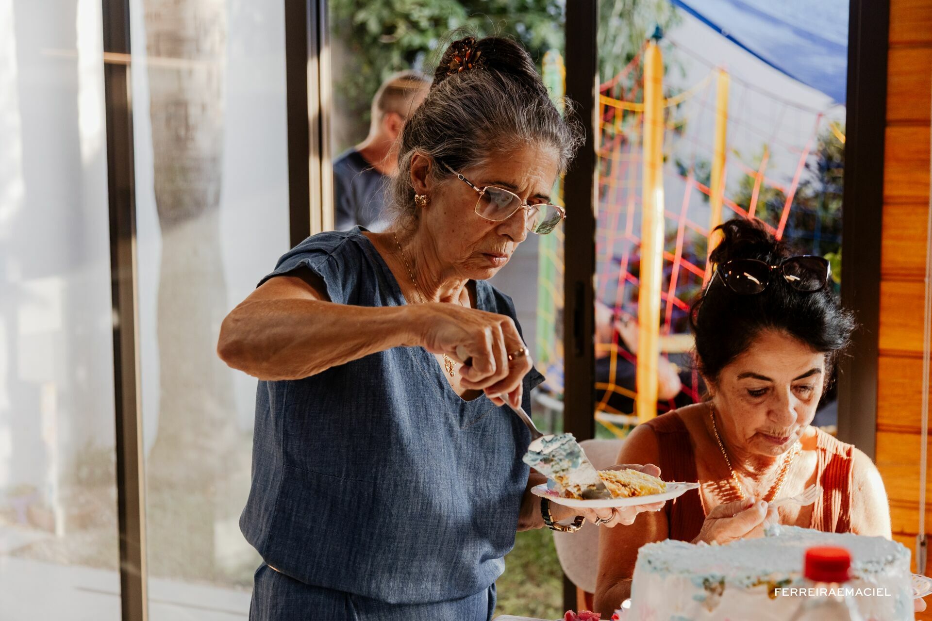 Foto Fotografia Aniversário Infantil de 3 anos da Isis e do Davi em comemoração intimista em casa em Araranguá SC - Imagem 16