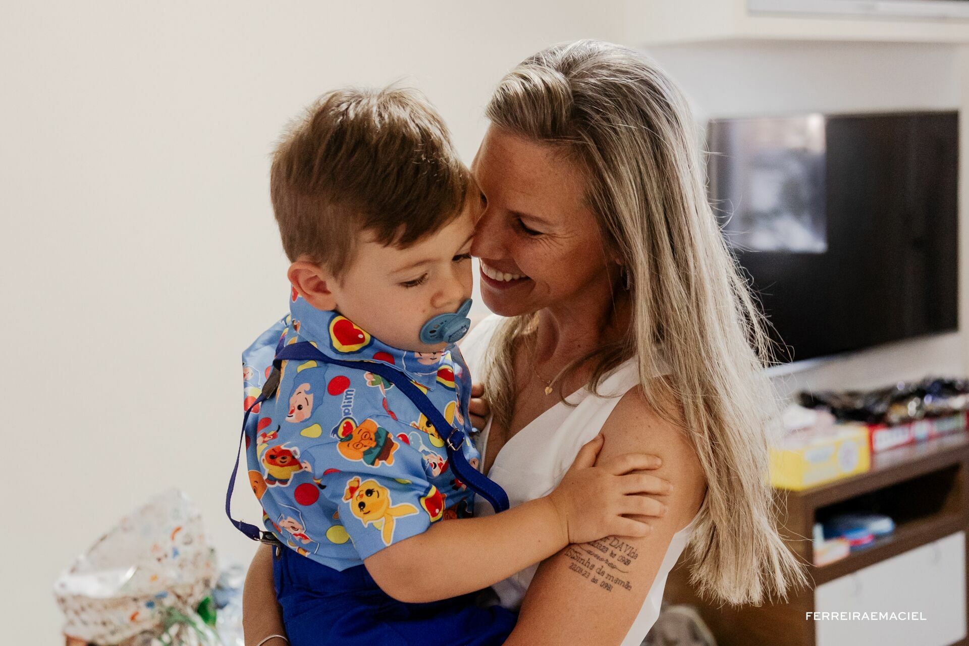 Foto Fotografia Aniversário Infantil de 3 anos da Isis e do Davi em comemoração intimista em casa em Araranguá SC - Imagem 8