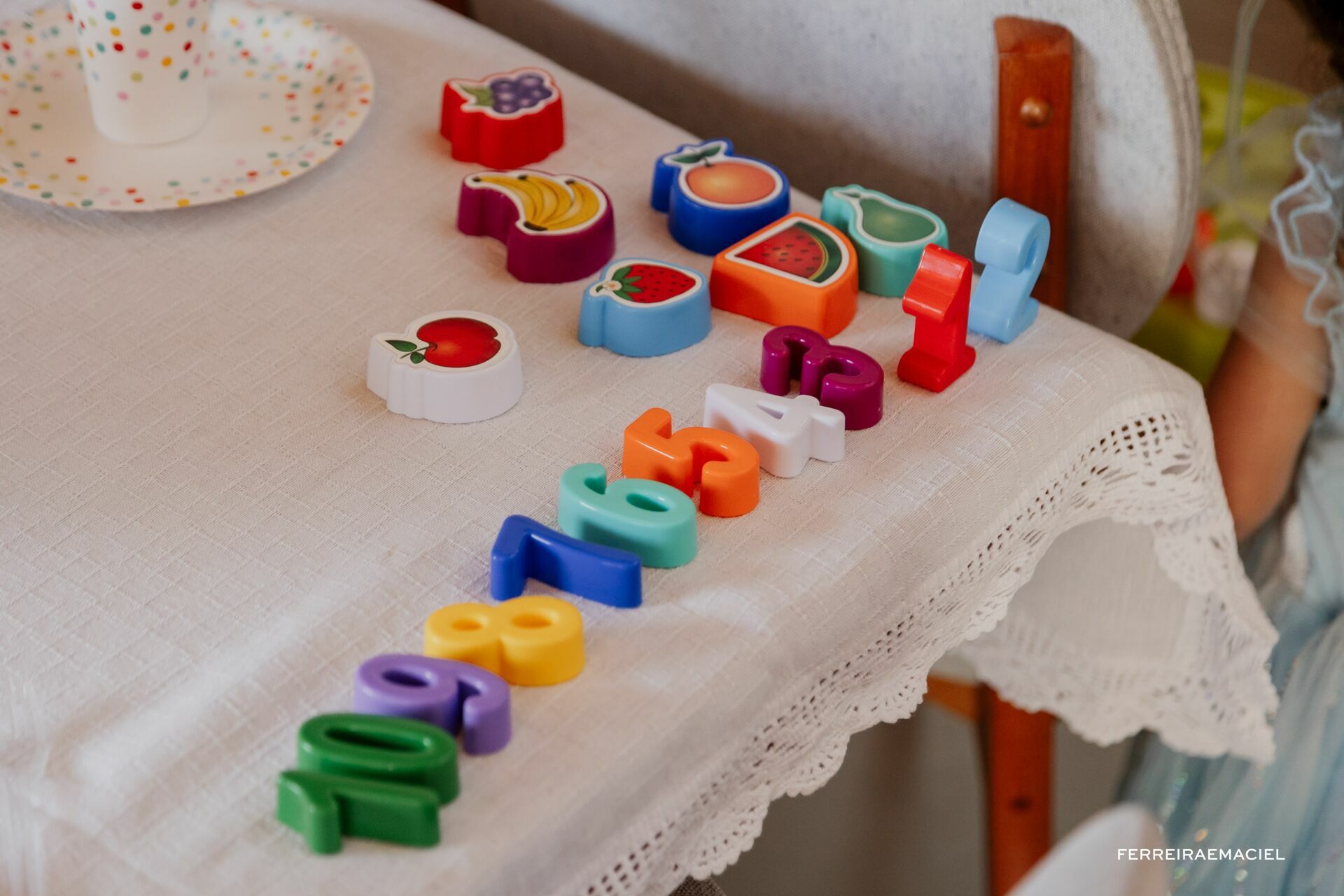 Foto Fotografia Aniversário Infantil de 3 anos da Isis e do Davi em comemoração intimista em casa em Araranguá SC - Imagem 7