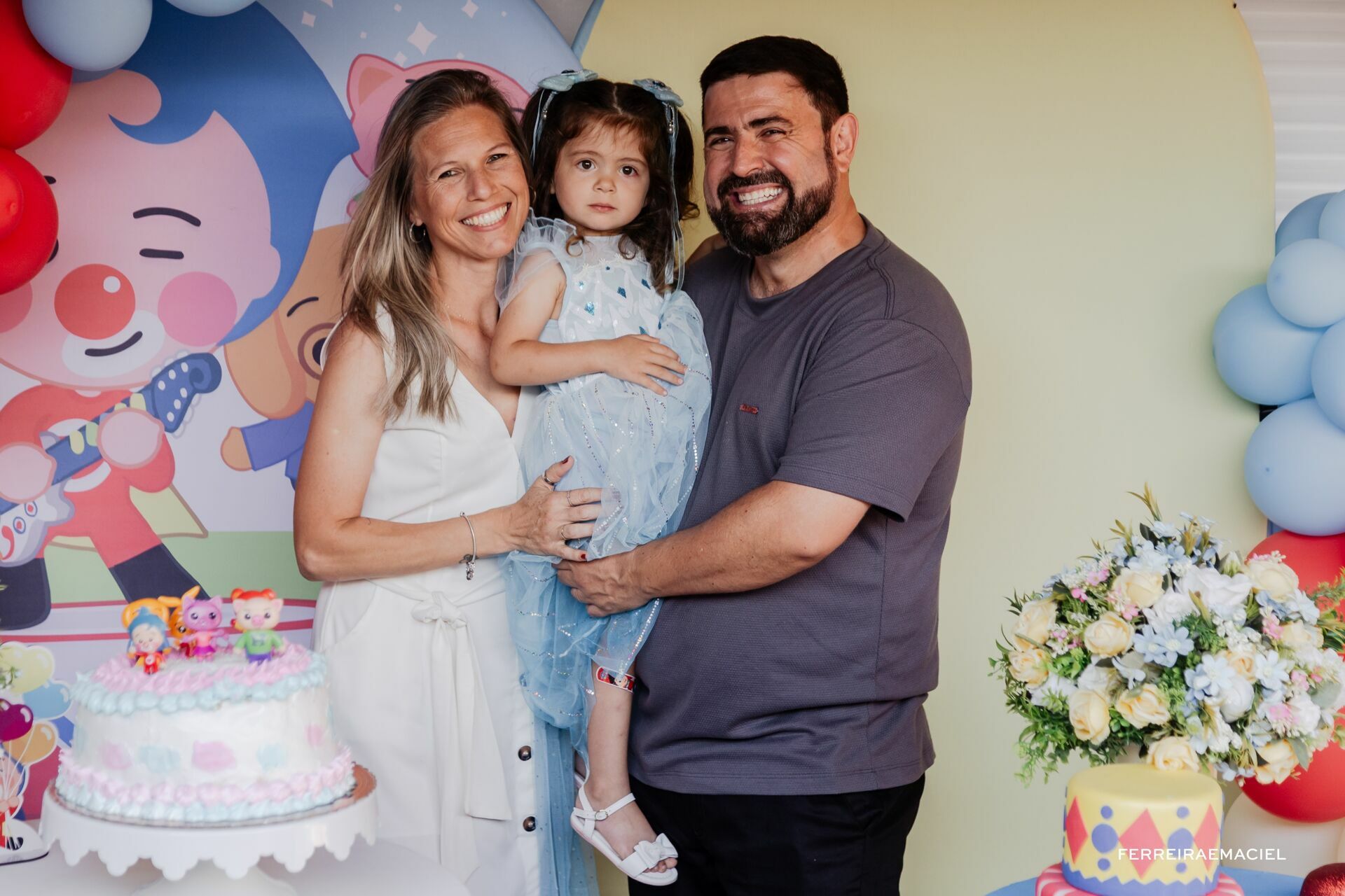 Foto Fotografia Aniversário Infantil de 3 anos da Isis e do Davi em comemoração intimista em casa em Araranguá SC - Imagem 6