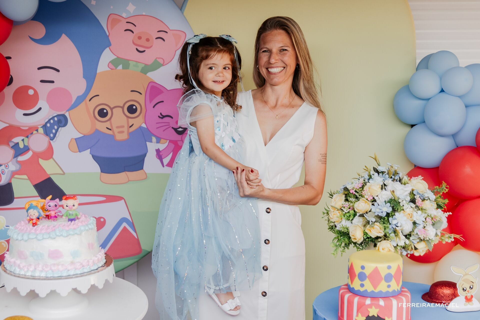 Foto Fotografia Aniversário Infantil de 3 anos da Isis e do Davi em comemoração intimista em casa em Araranguá SC - Imagem 4