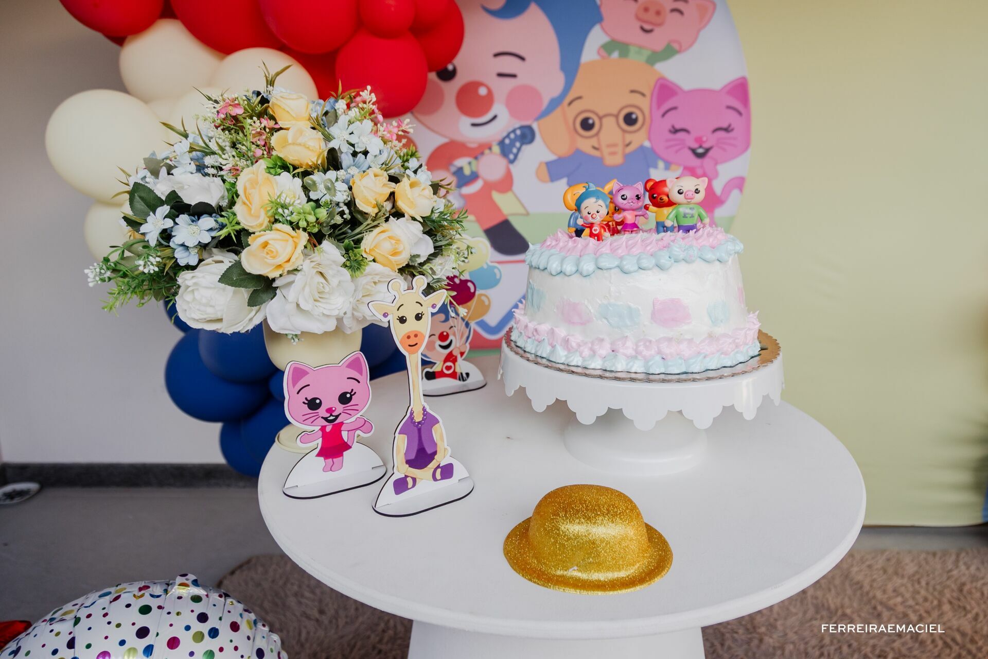 Foto Fotografia Aniversário Infantil de 3 anos da Isis e do Davi em comemoração intimista em casa em Araranguá SC - Imagem 1