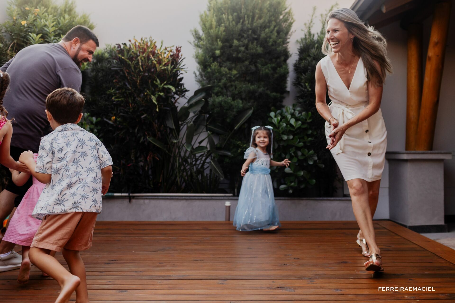 Foto Fotografia Aniversário Infantil de 3 anos da Isis e do Davi em comemoração intimista em casa em Araranguá SC - Imagem 26